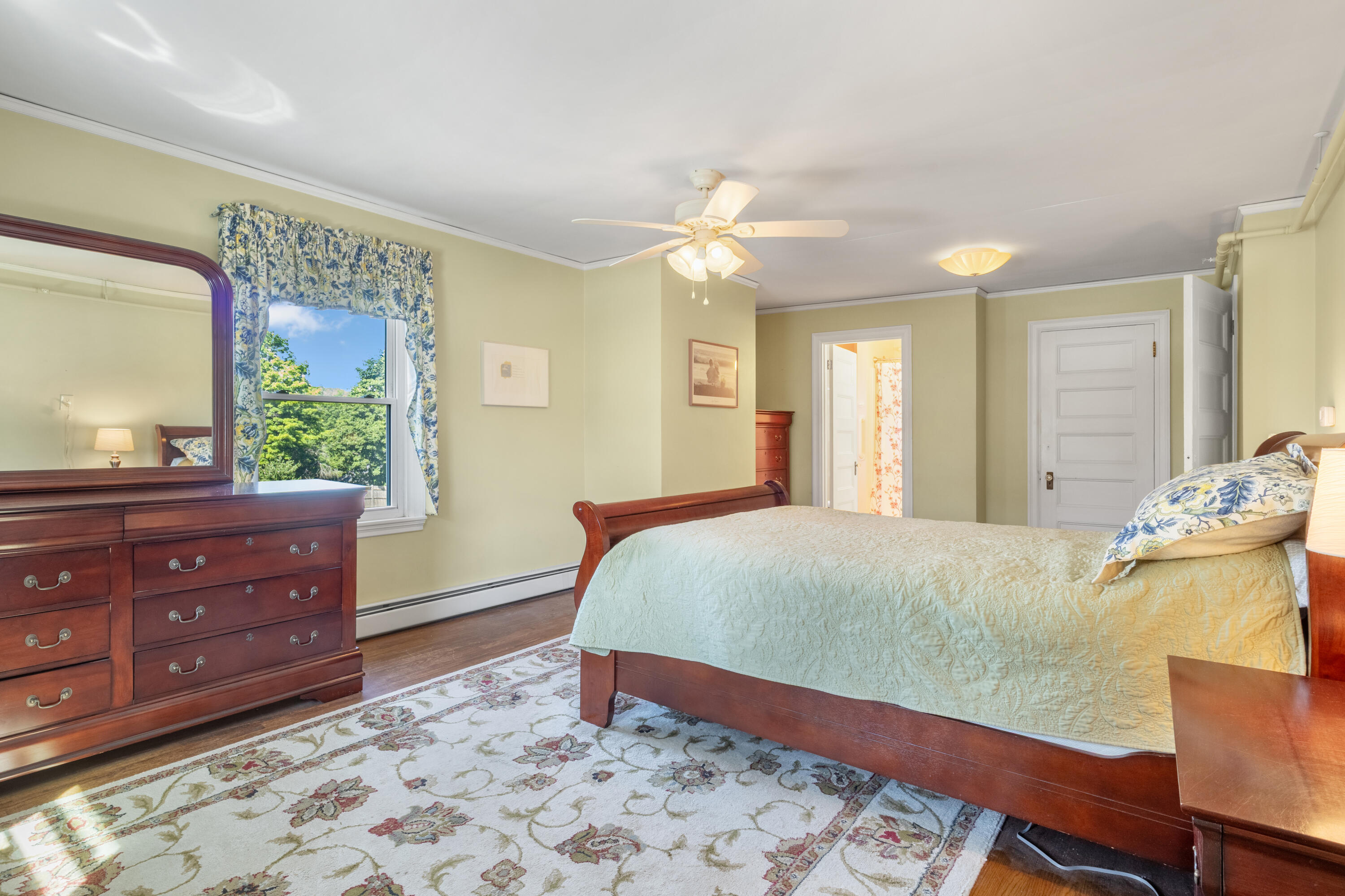 main property photo 35