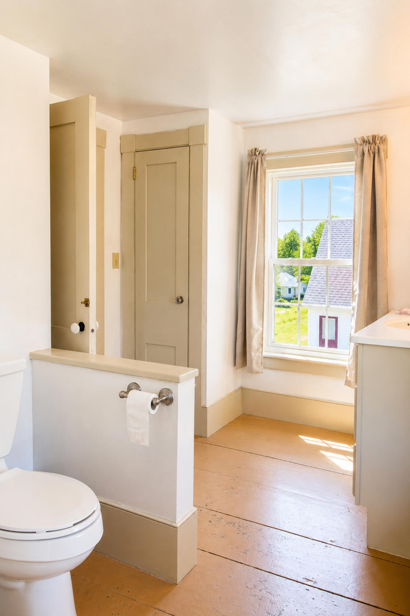 main property photo 59