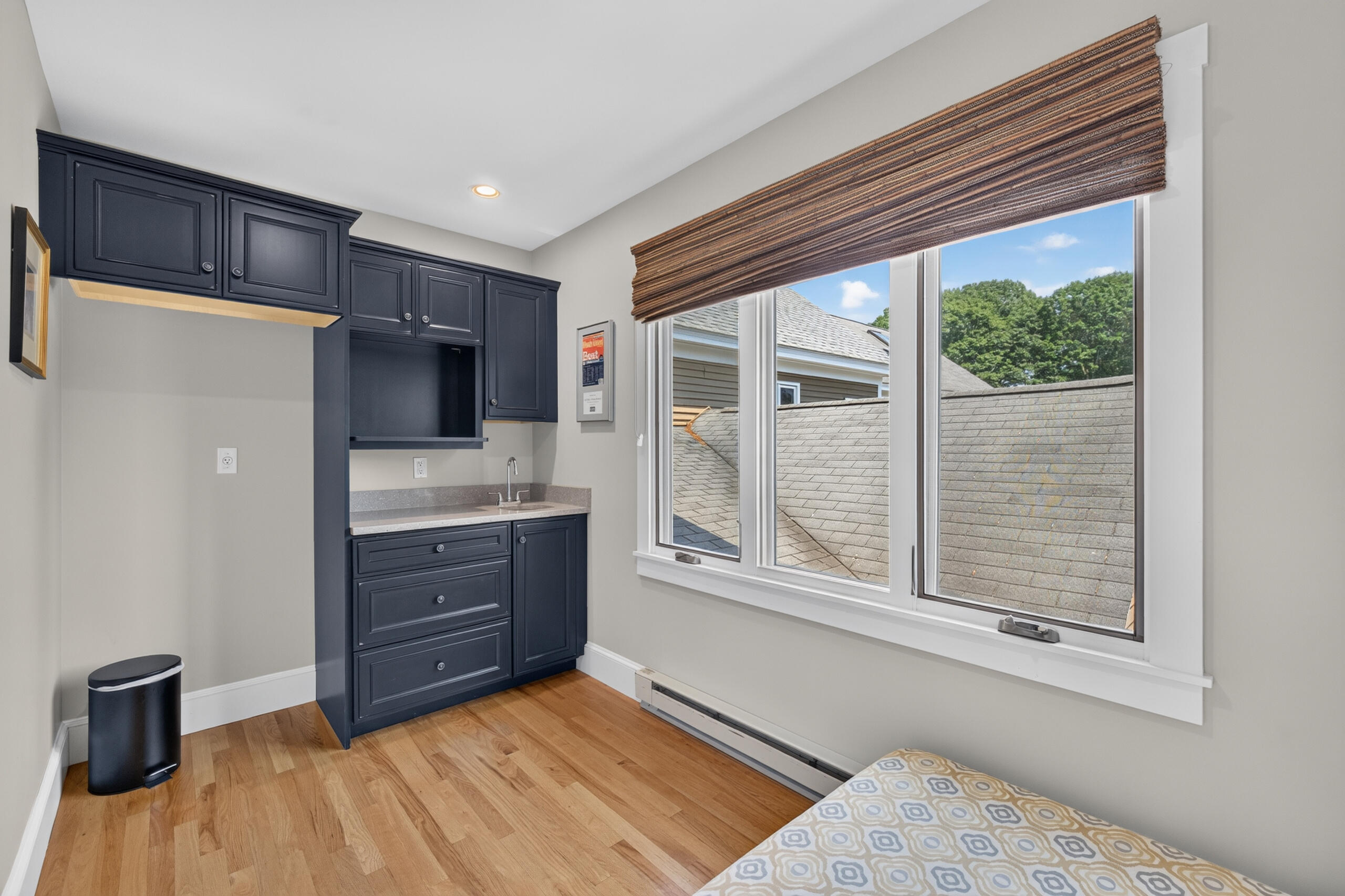 main property photo 89