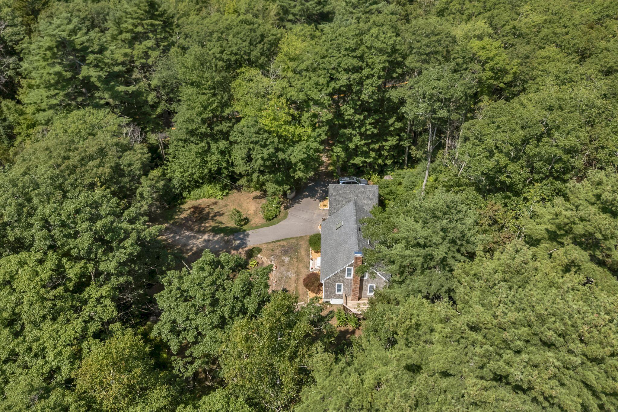 main property photo 13