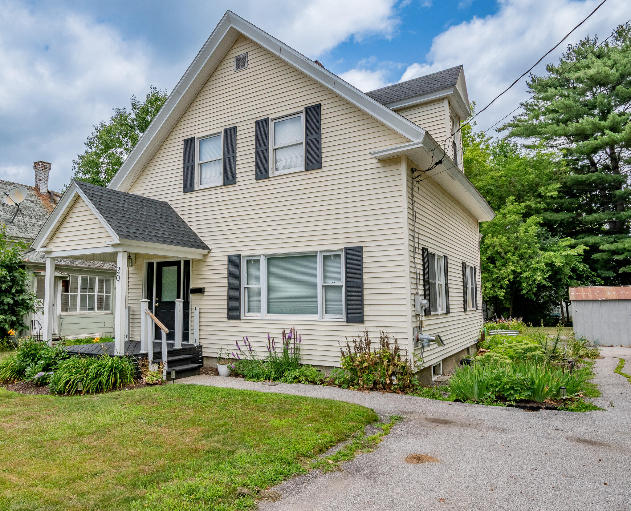 main property photo 1