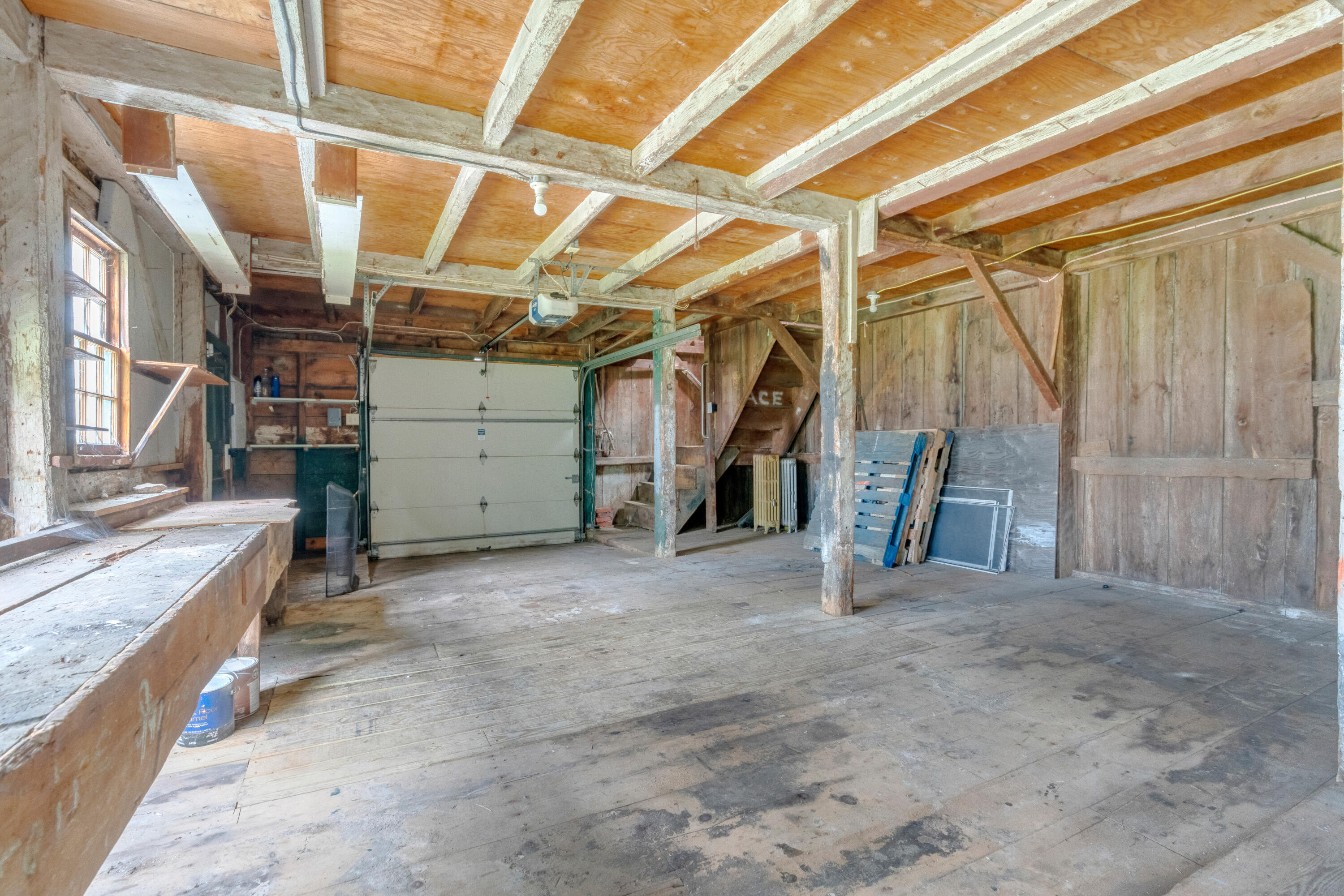 main property photo 34