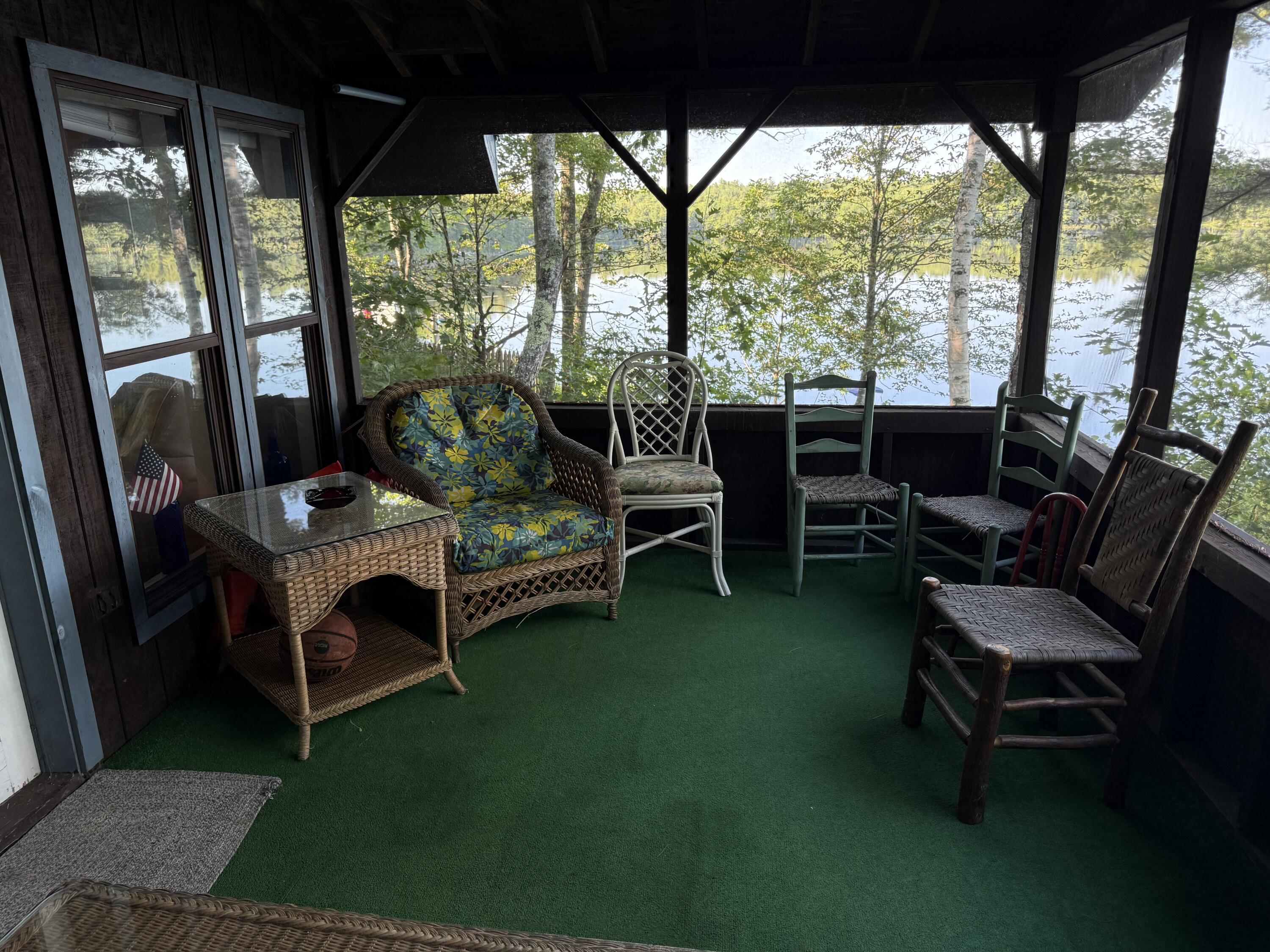 main property photo 40