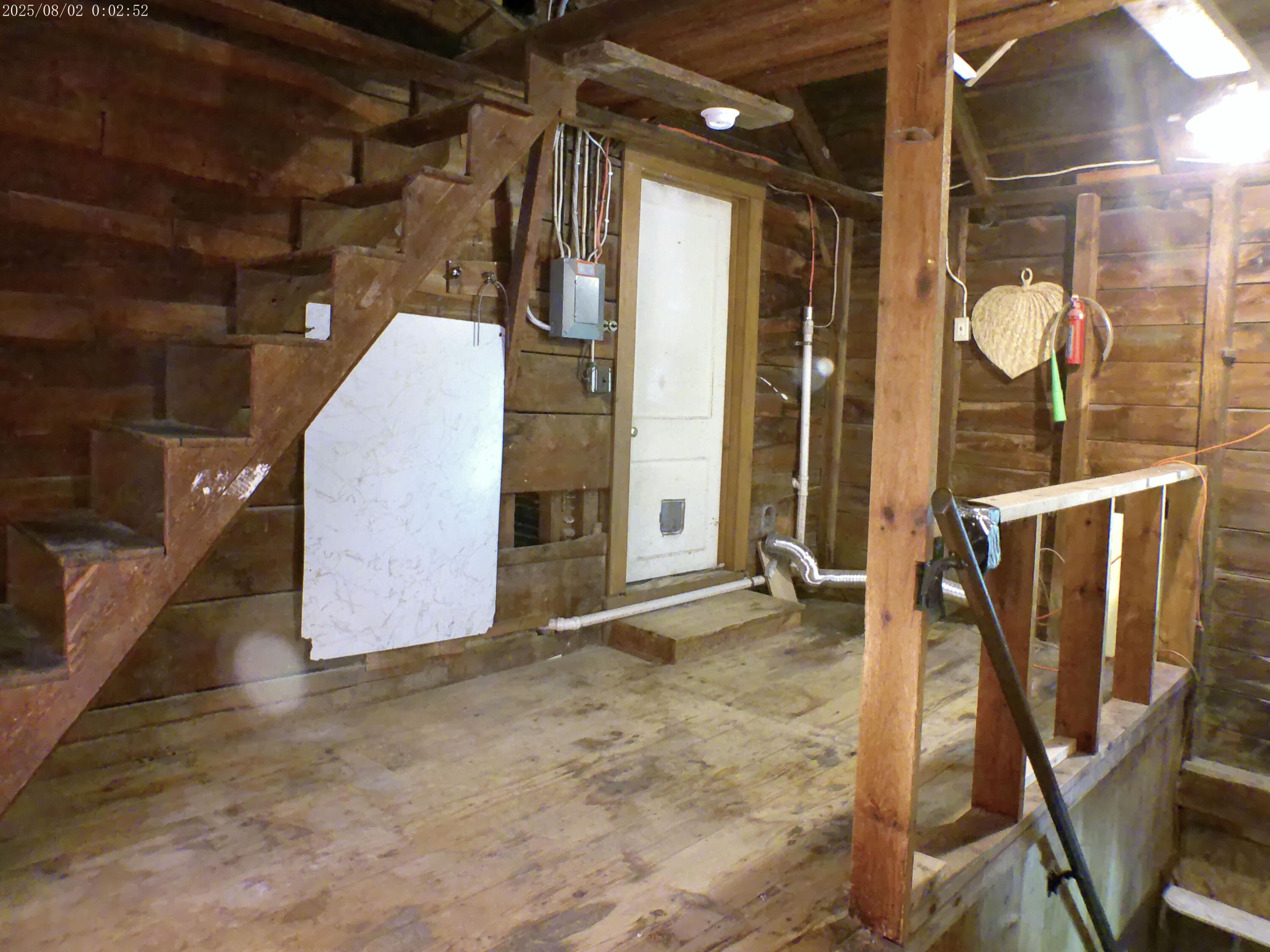 main property photo 33