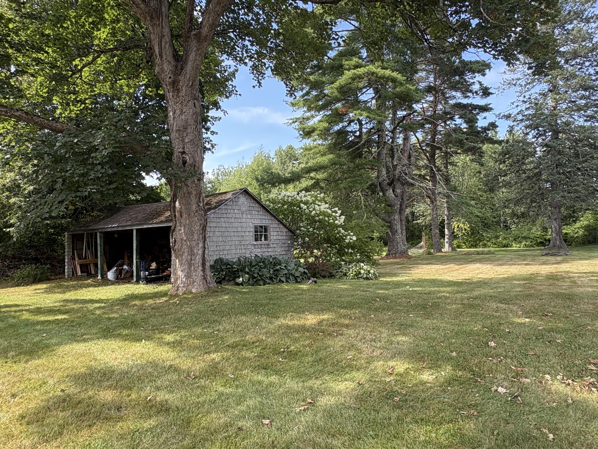 main property photo 32