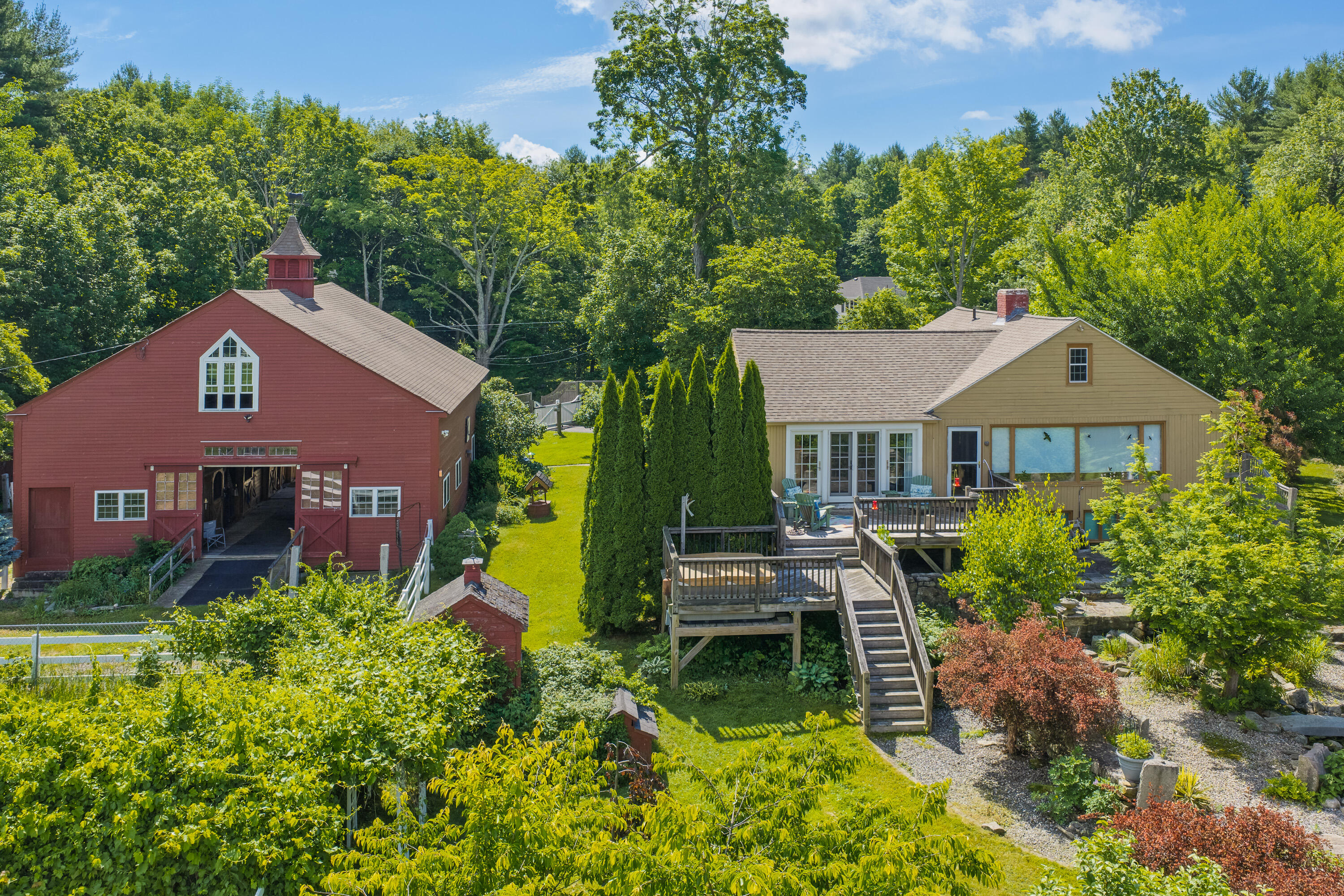 main property photo 5