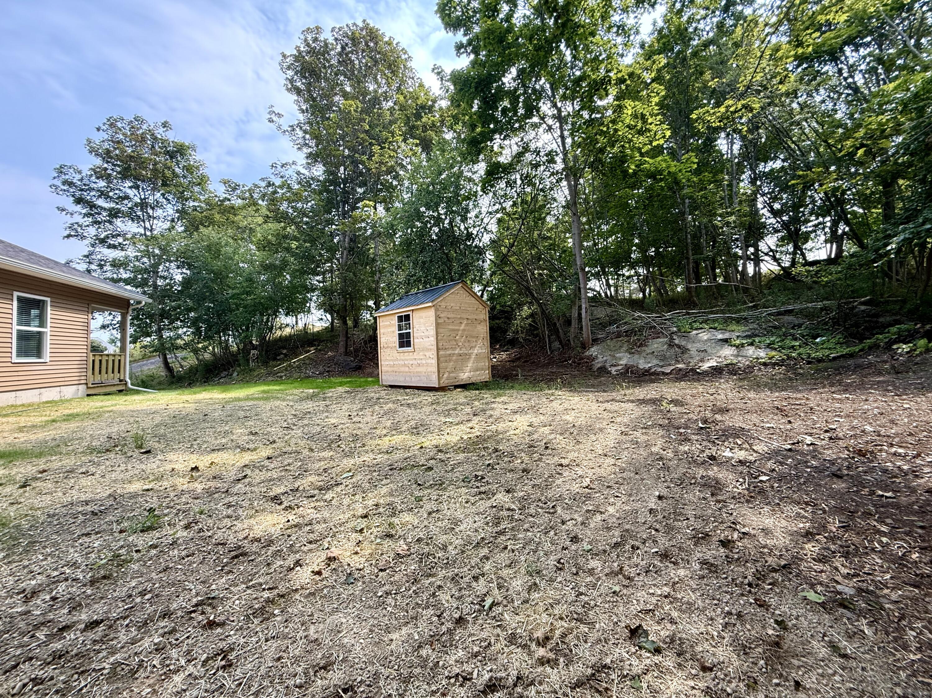 main property photo 11