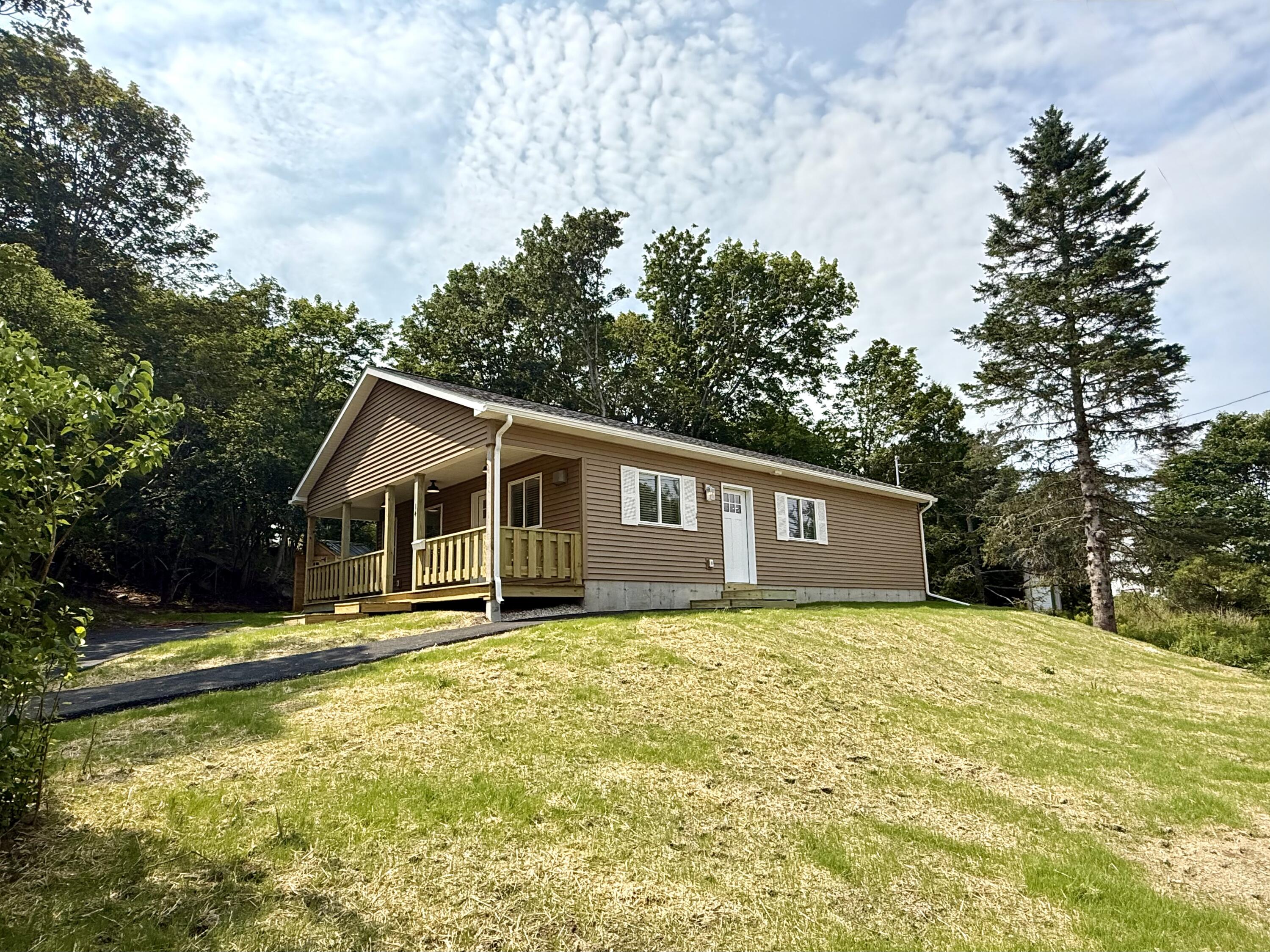 main property photo 3