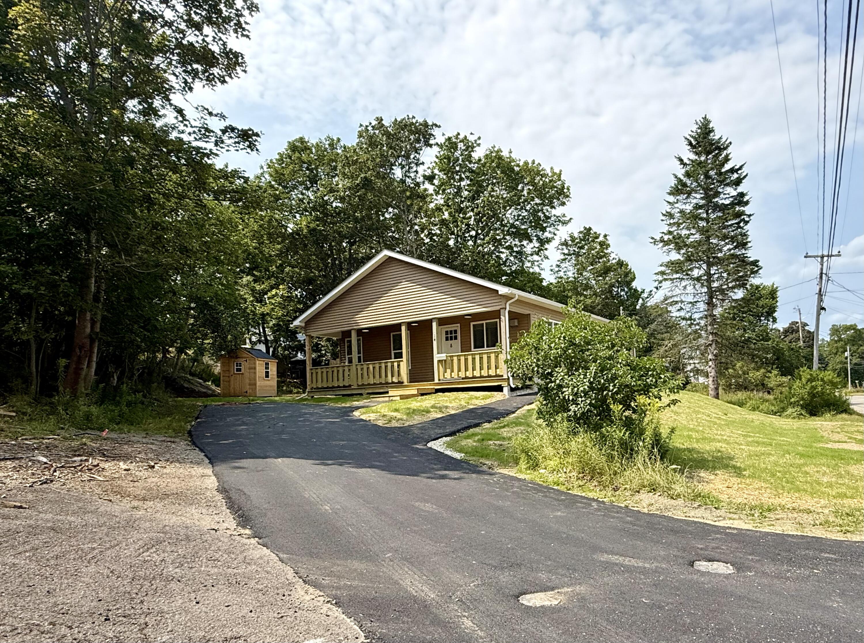 main property photo 5
