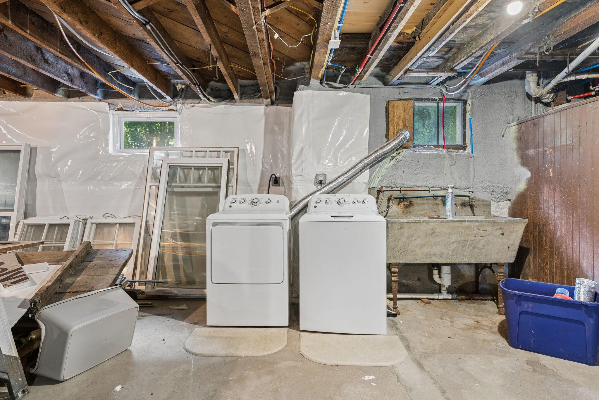 main property photo 74