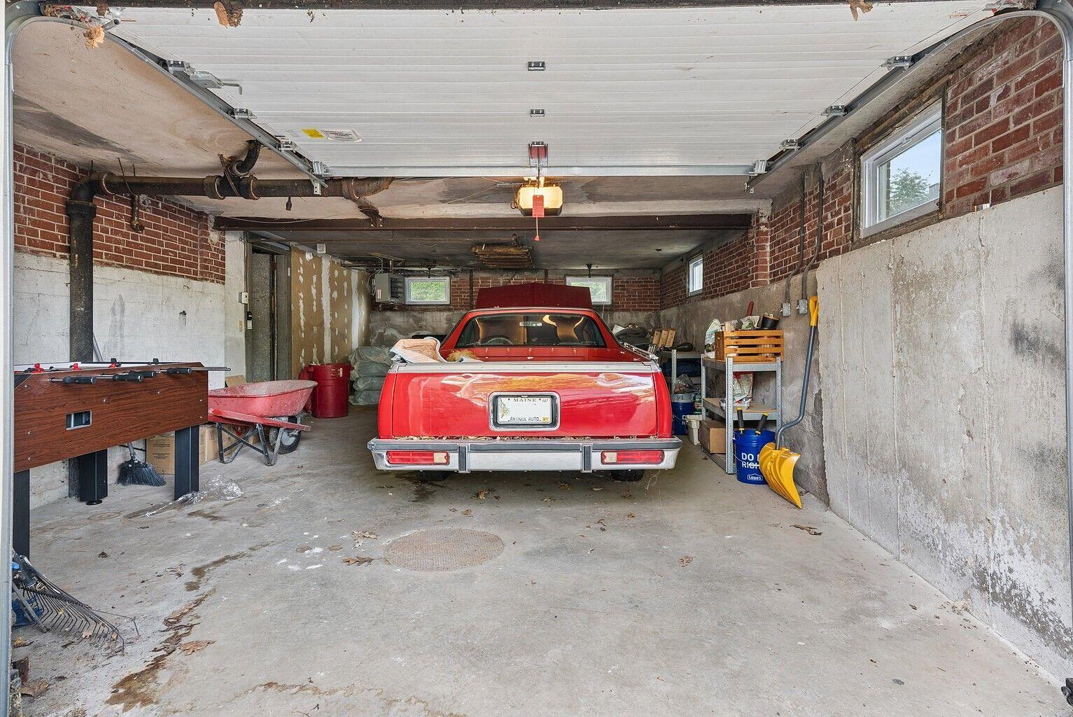 main property photo 78