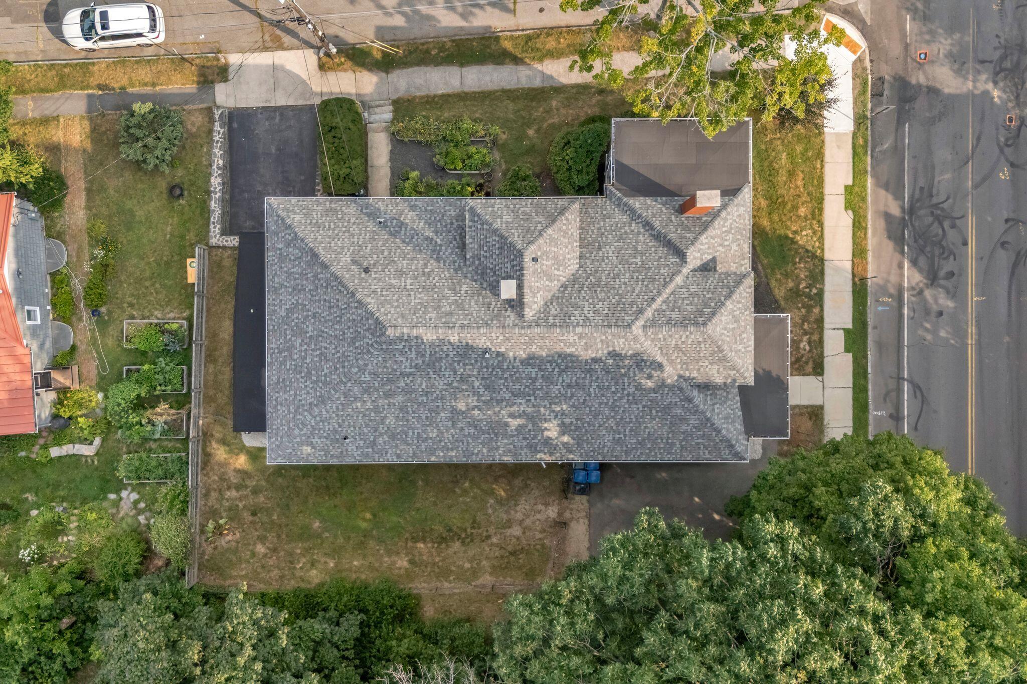 main property photo 90