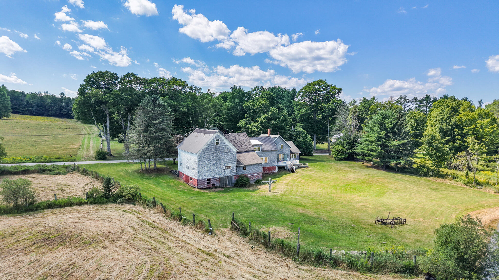 main property photo 14