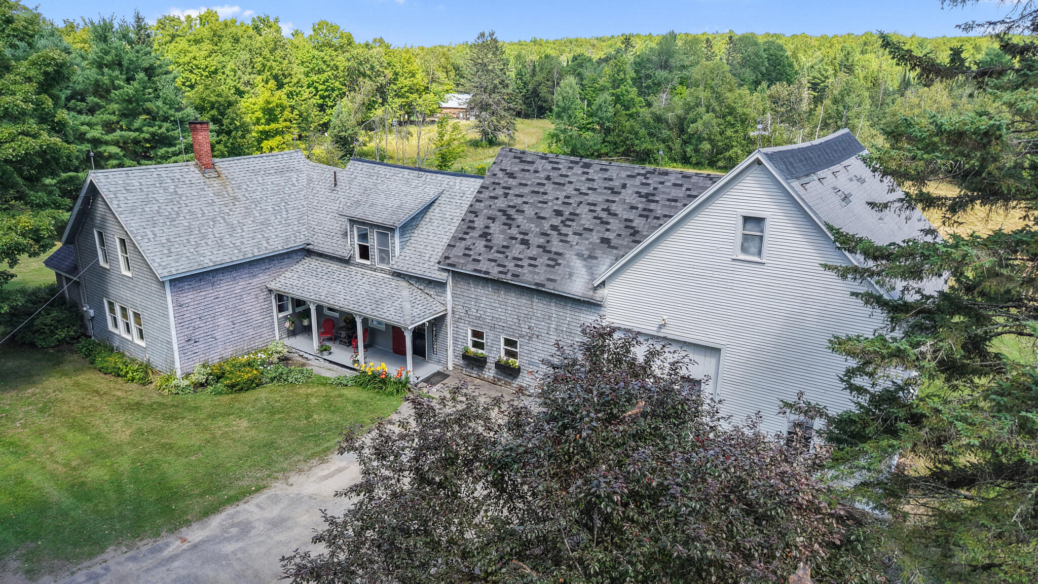 main property photo 3