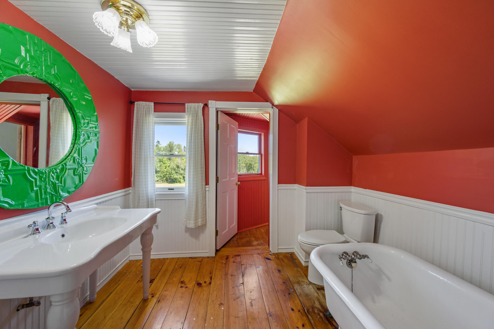 main property photo 46