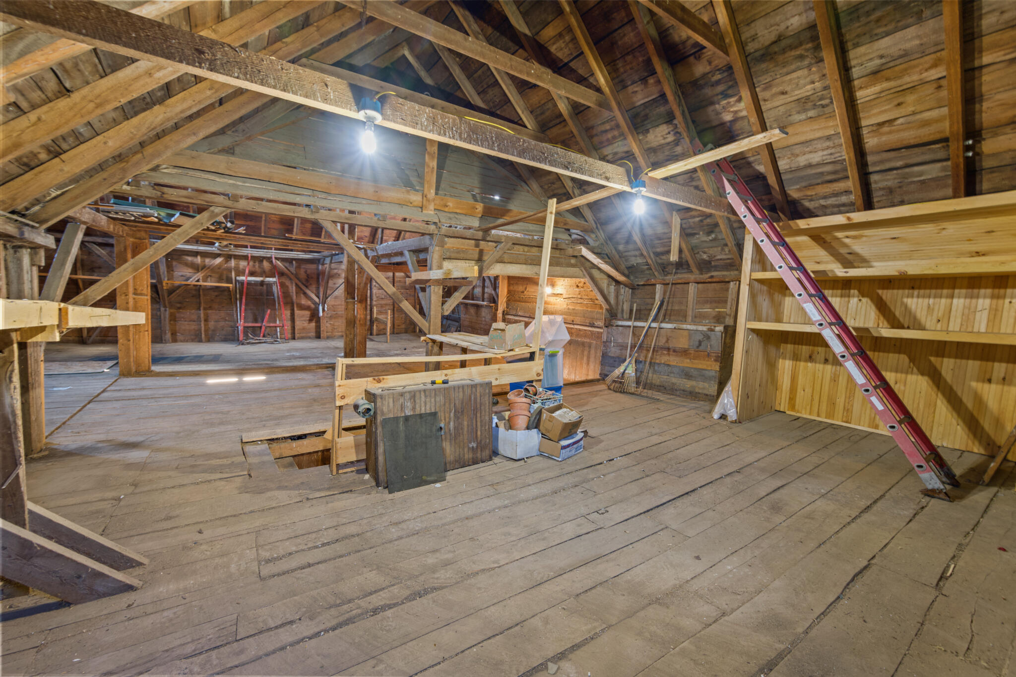 main property photo 59