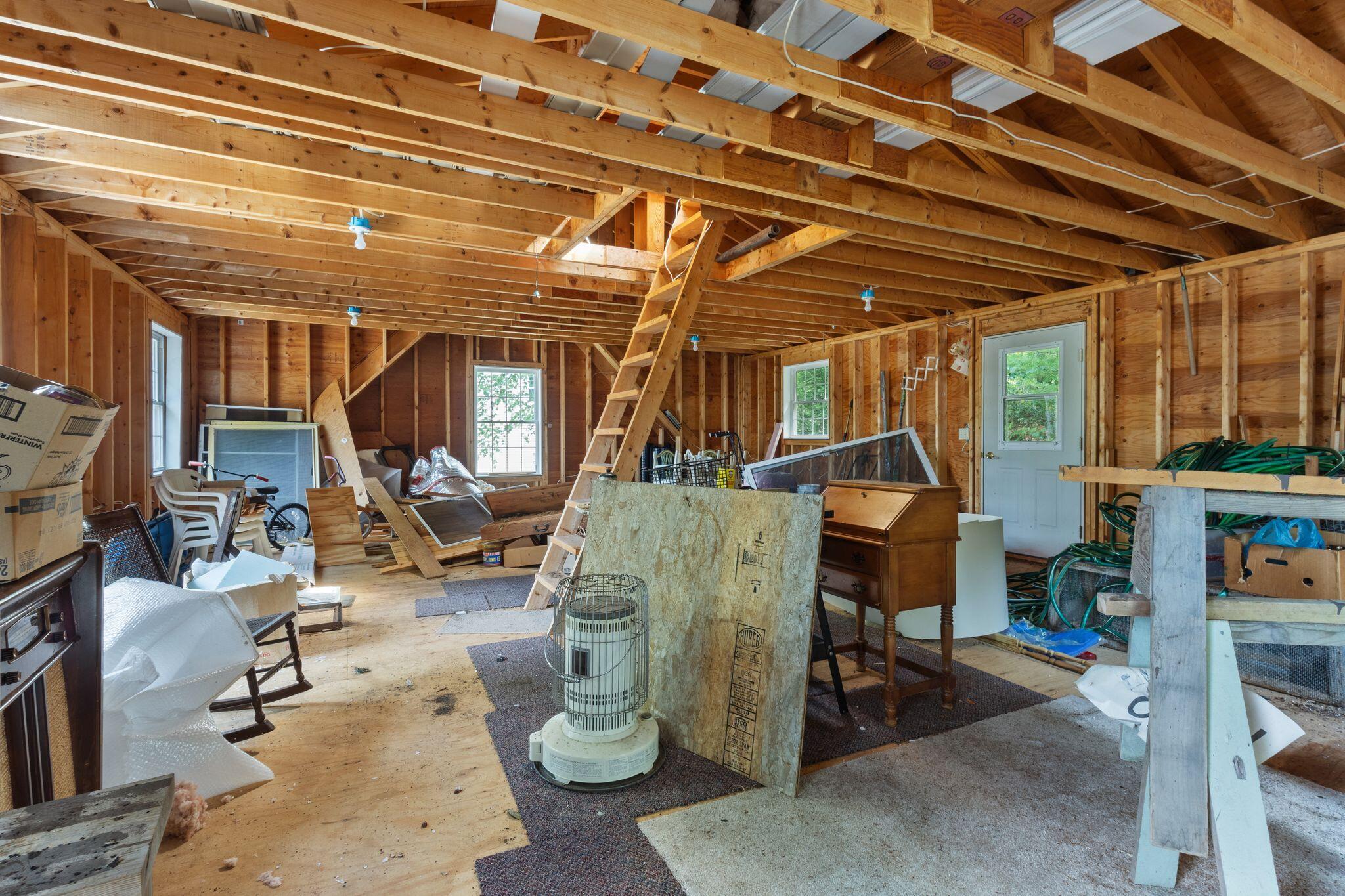 main property photo 50