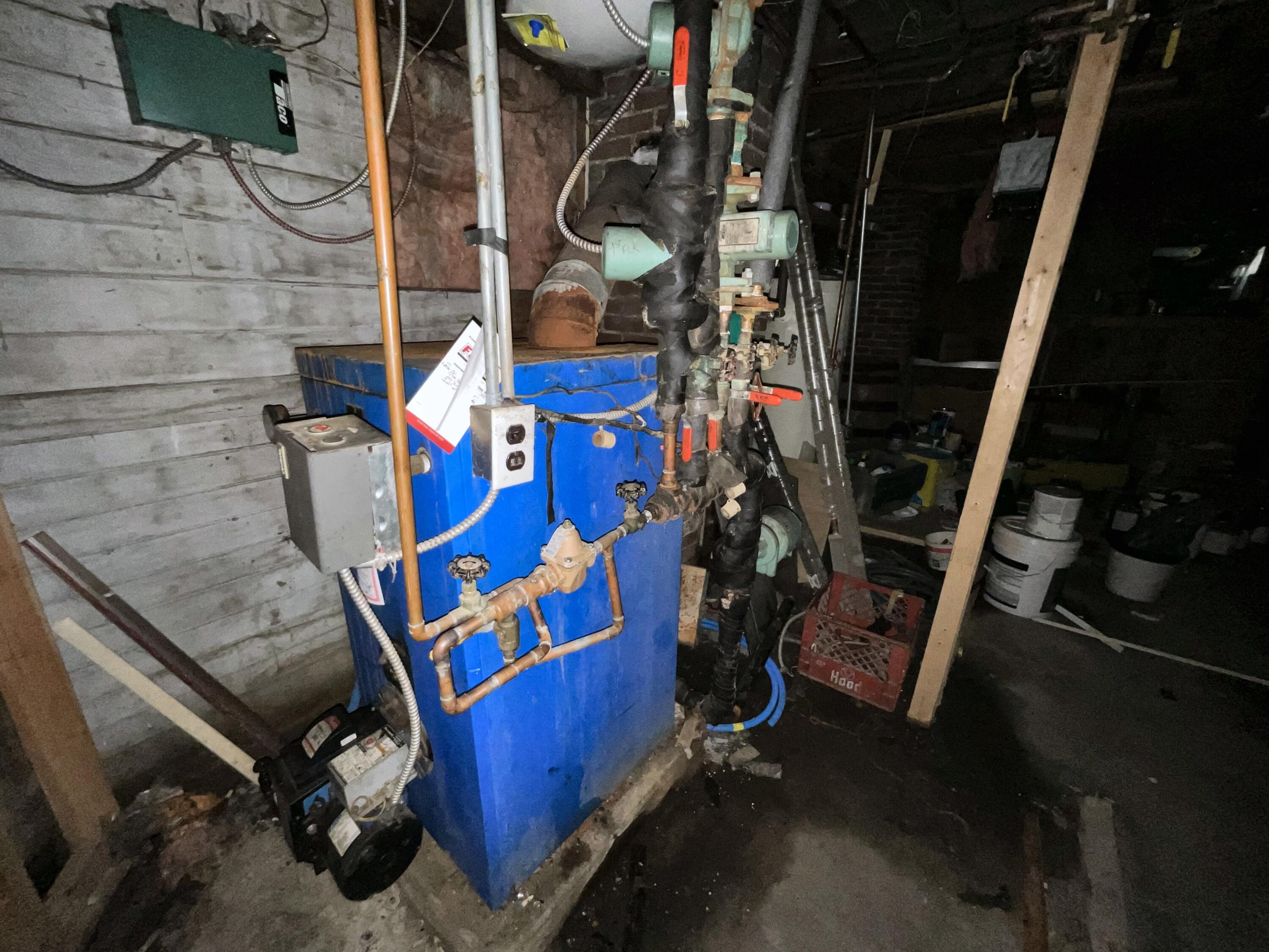 main property photo 20
