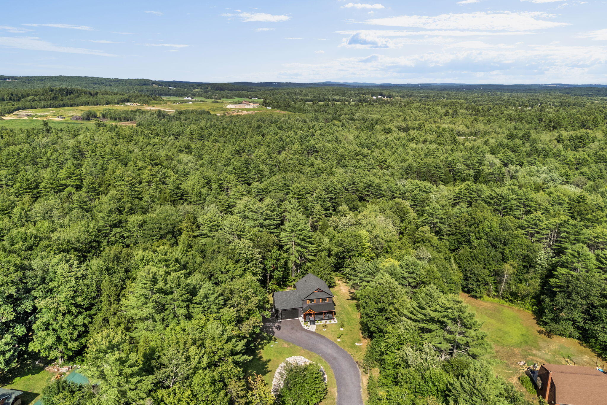 main property photo 60