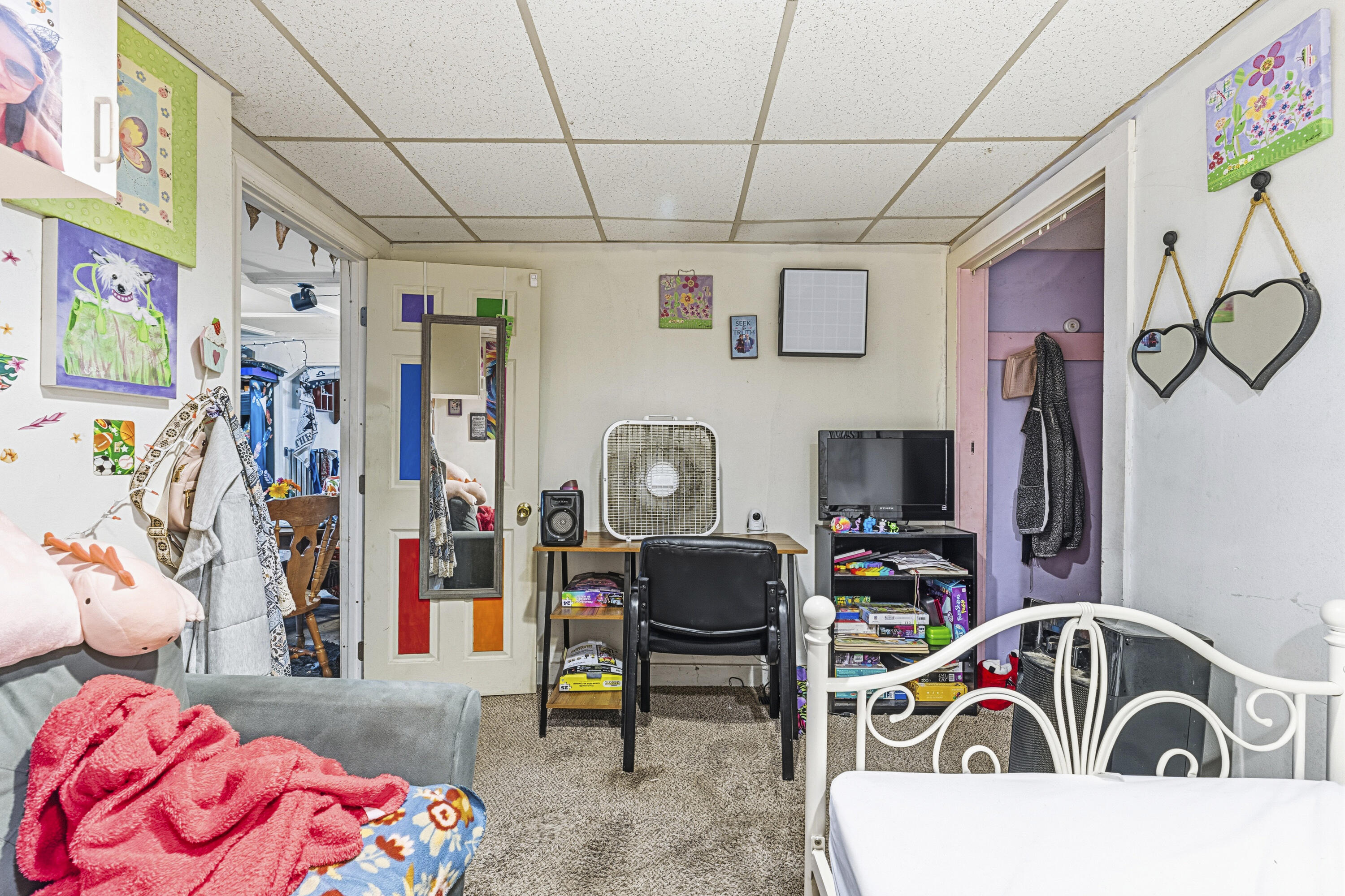 main property photo 17