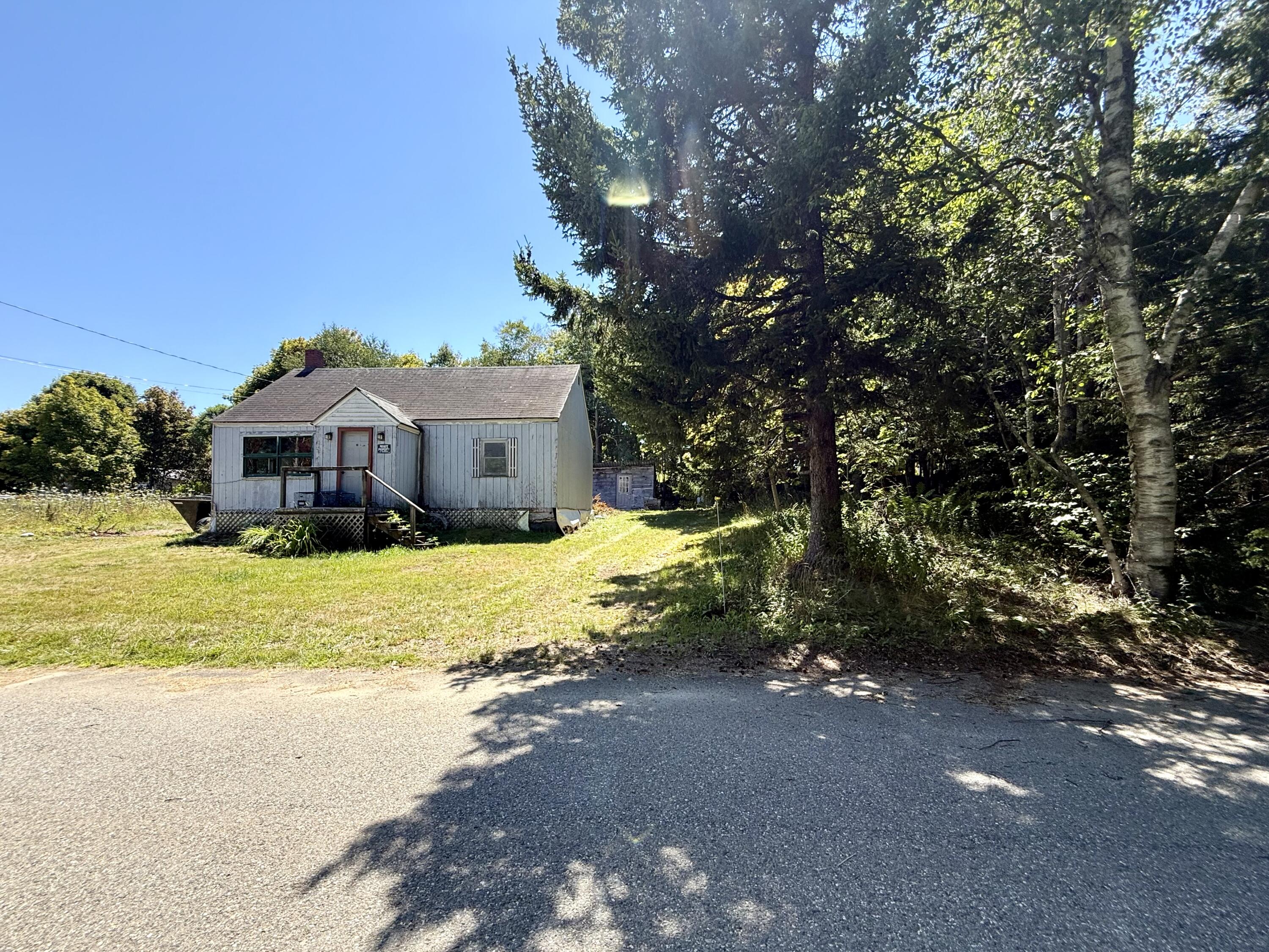 main property photo 18