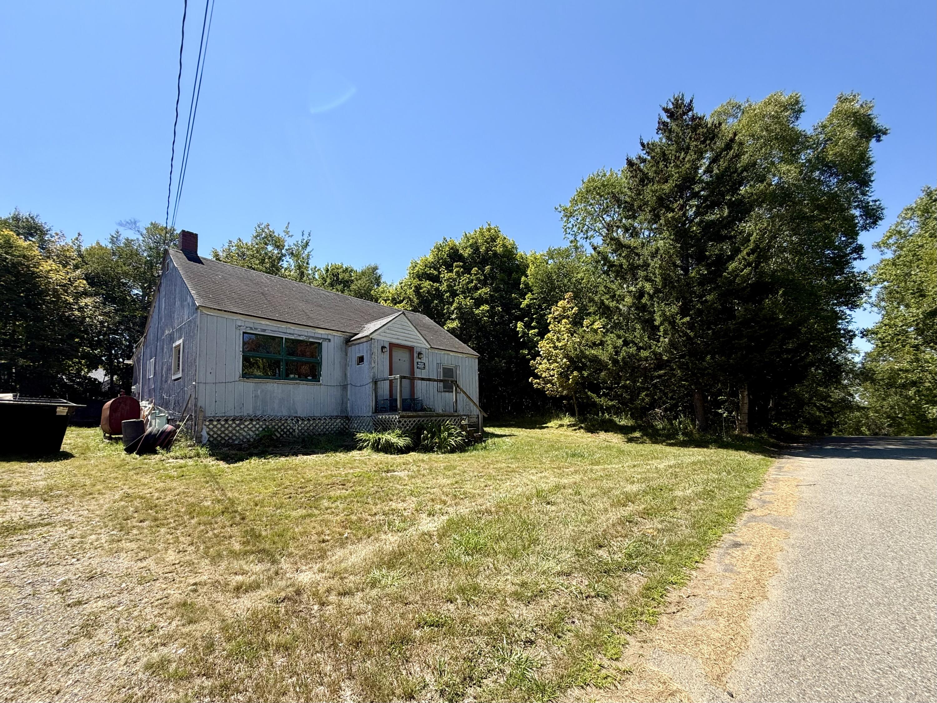 main property photo 20