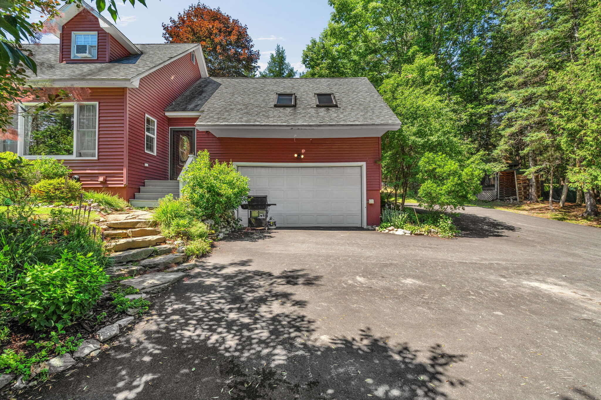 main property photo 56
