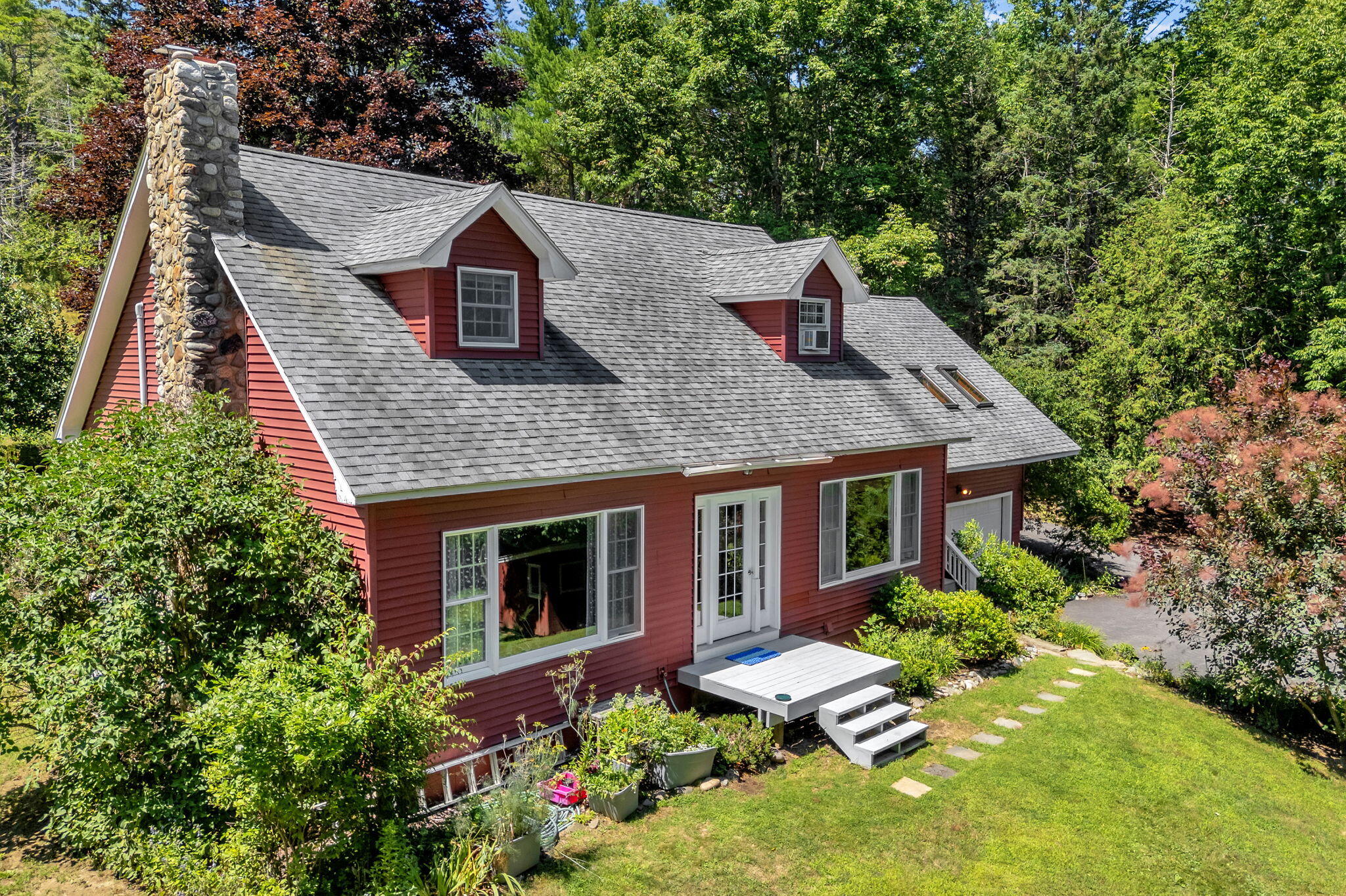 main property photo 79