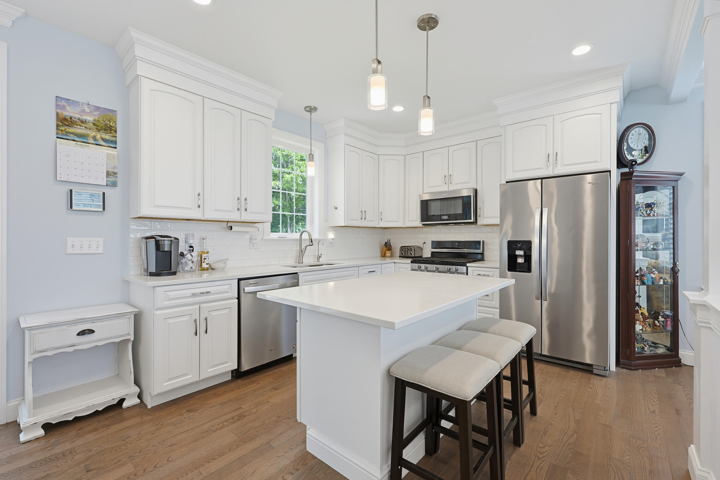 main property photo 20