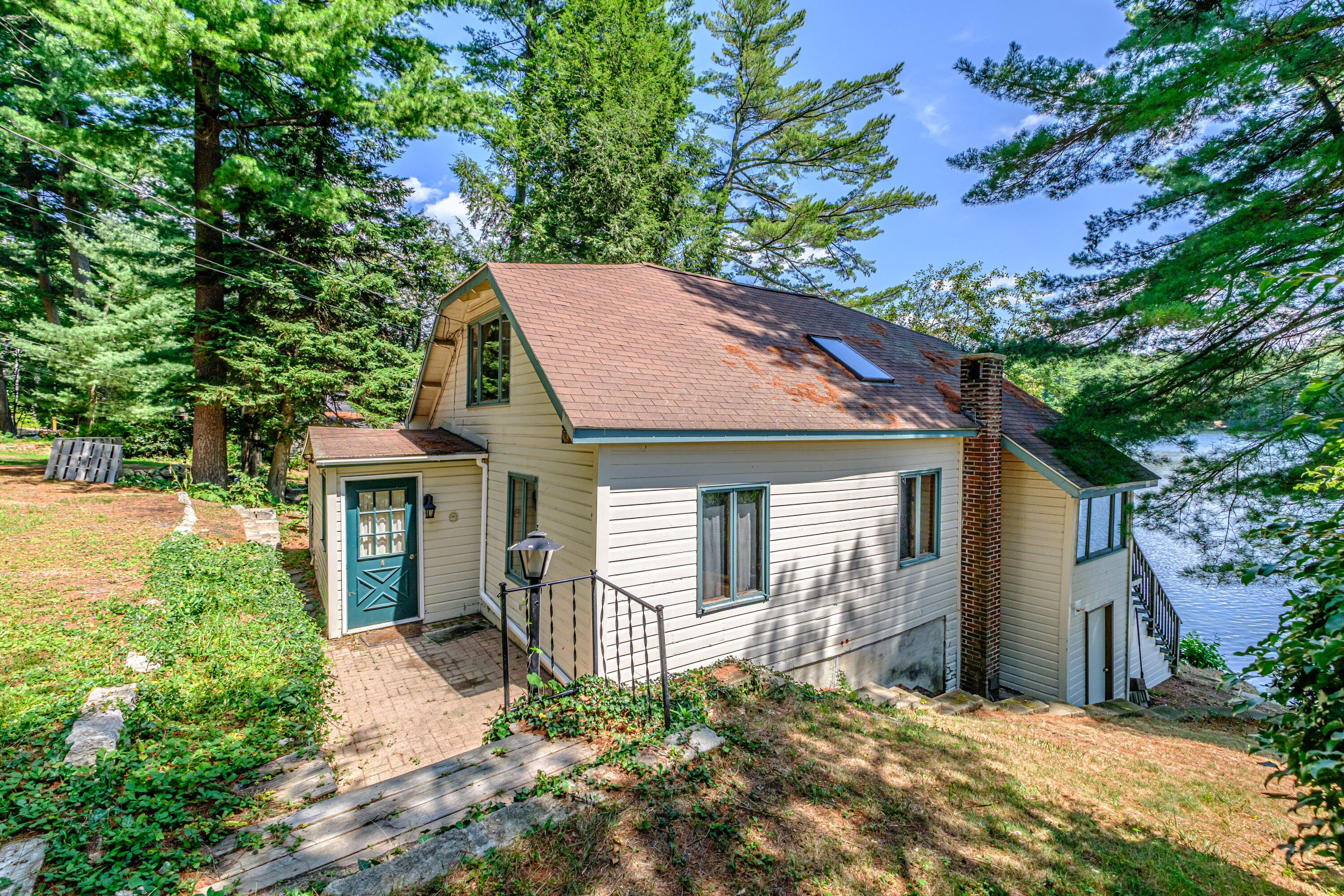 main property photo 4