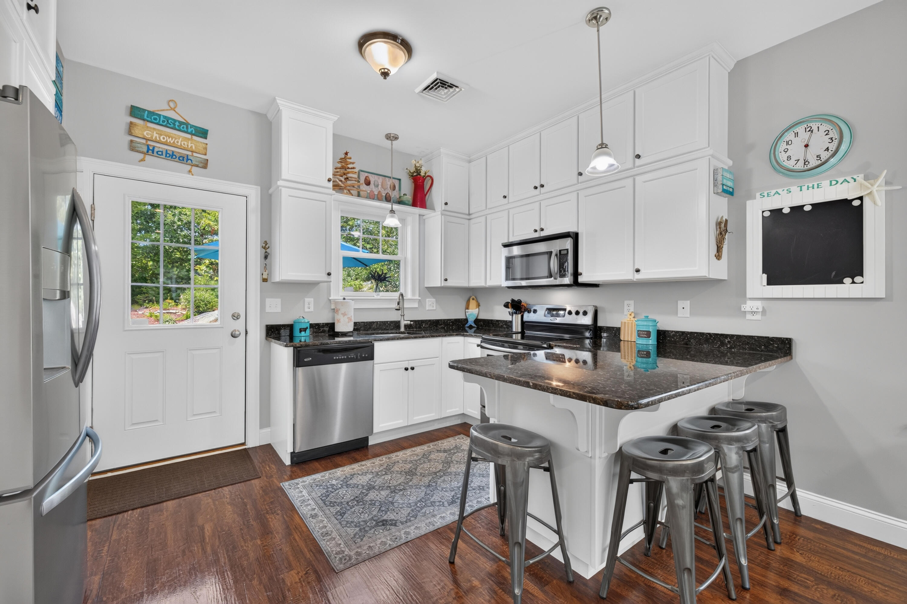 main property photo 21