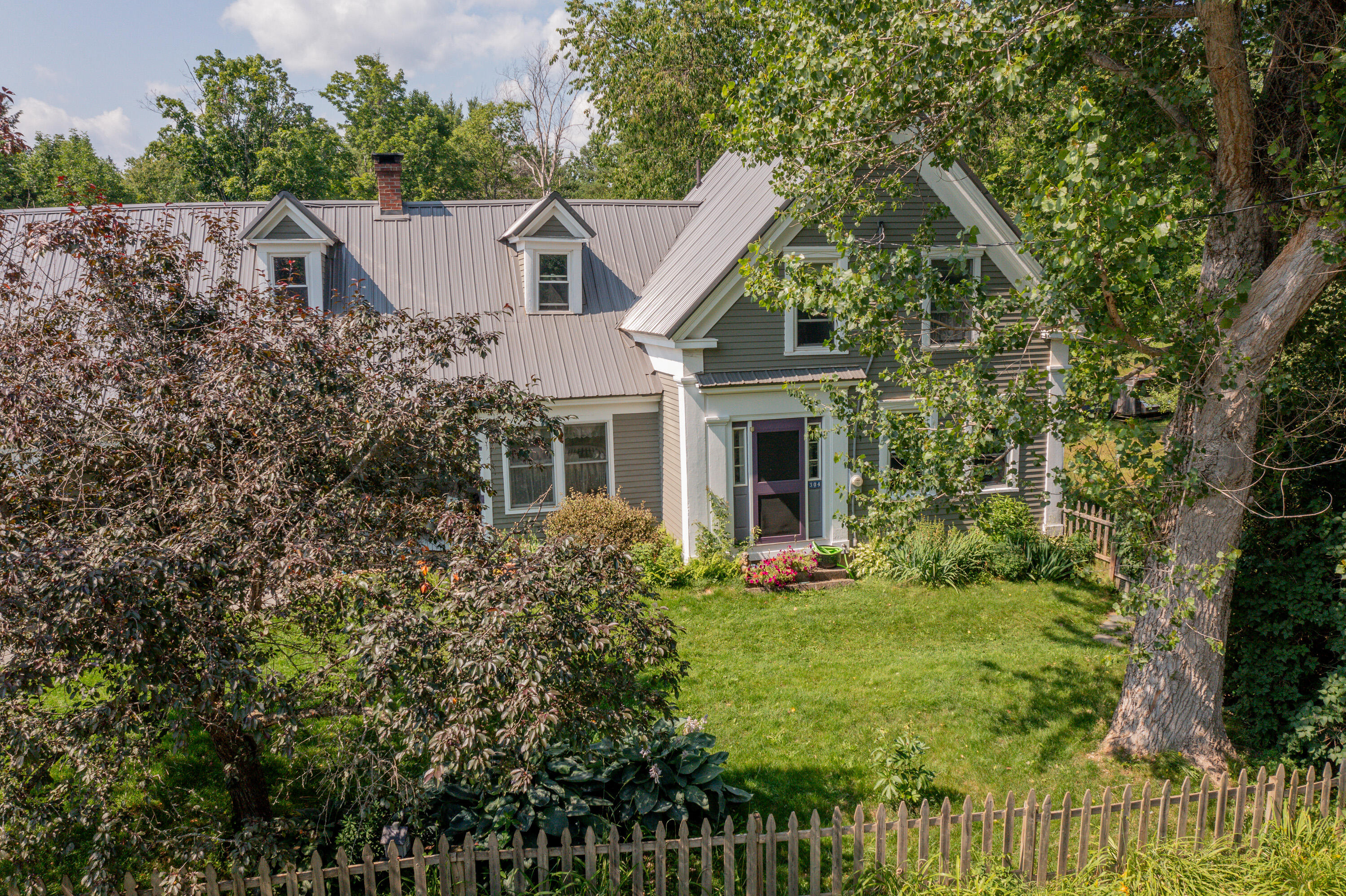 main property photo 2
