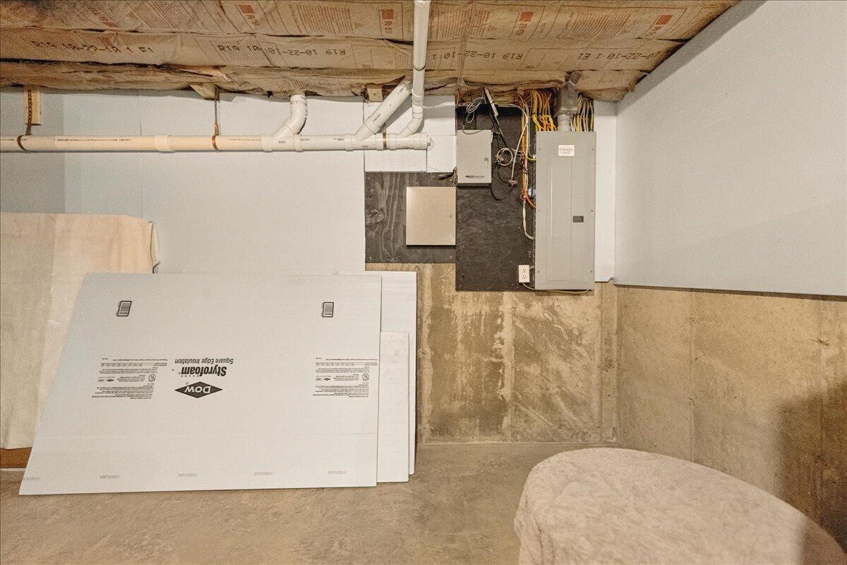 main property photo 51