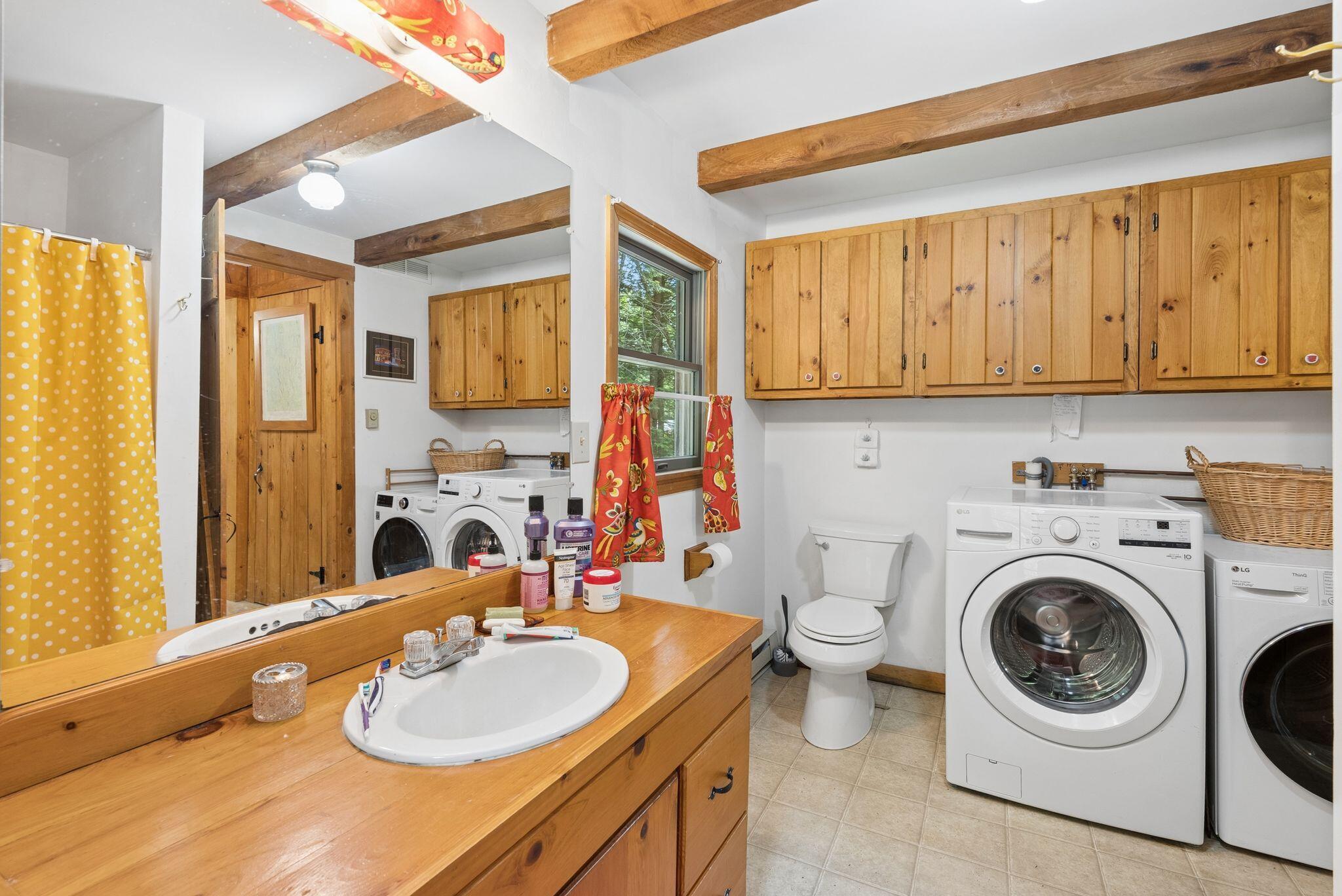 main property photo 13