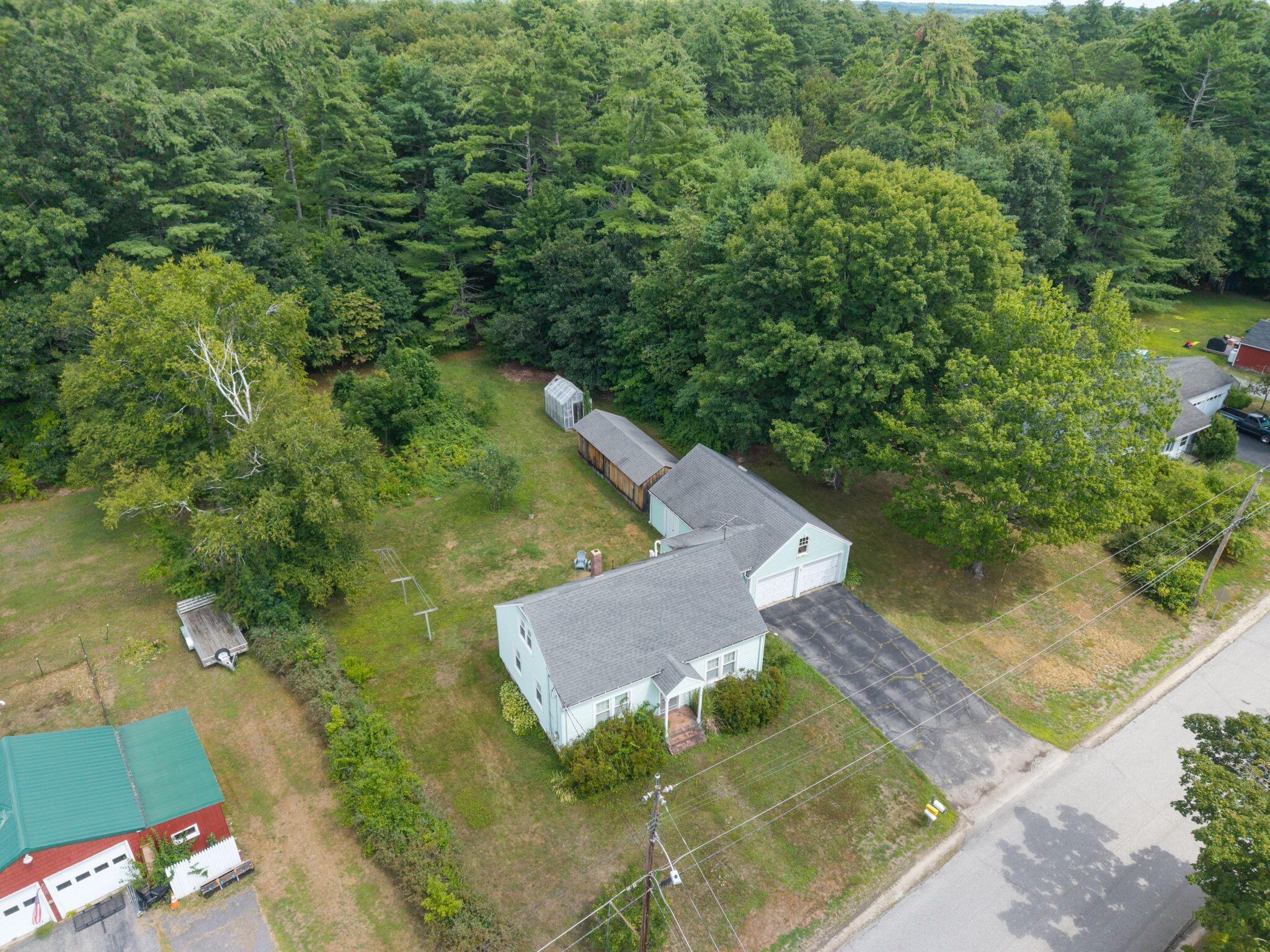 main property photo 41