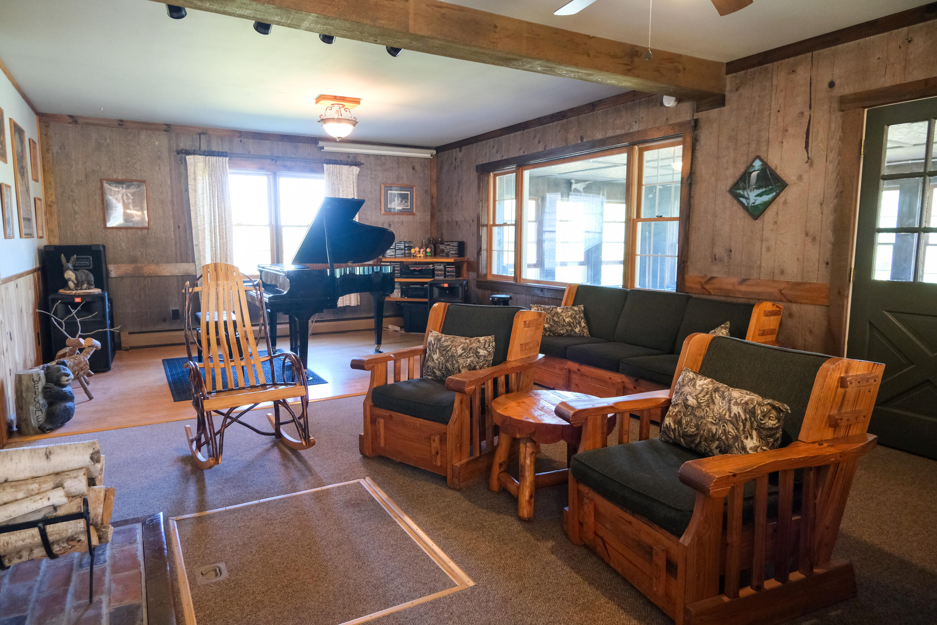 main property photo 14