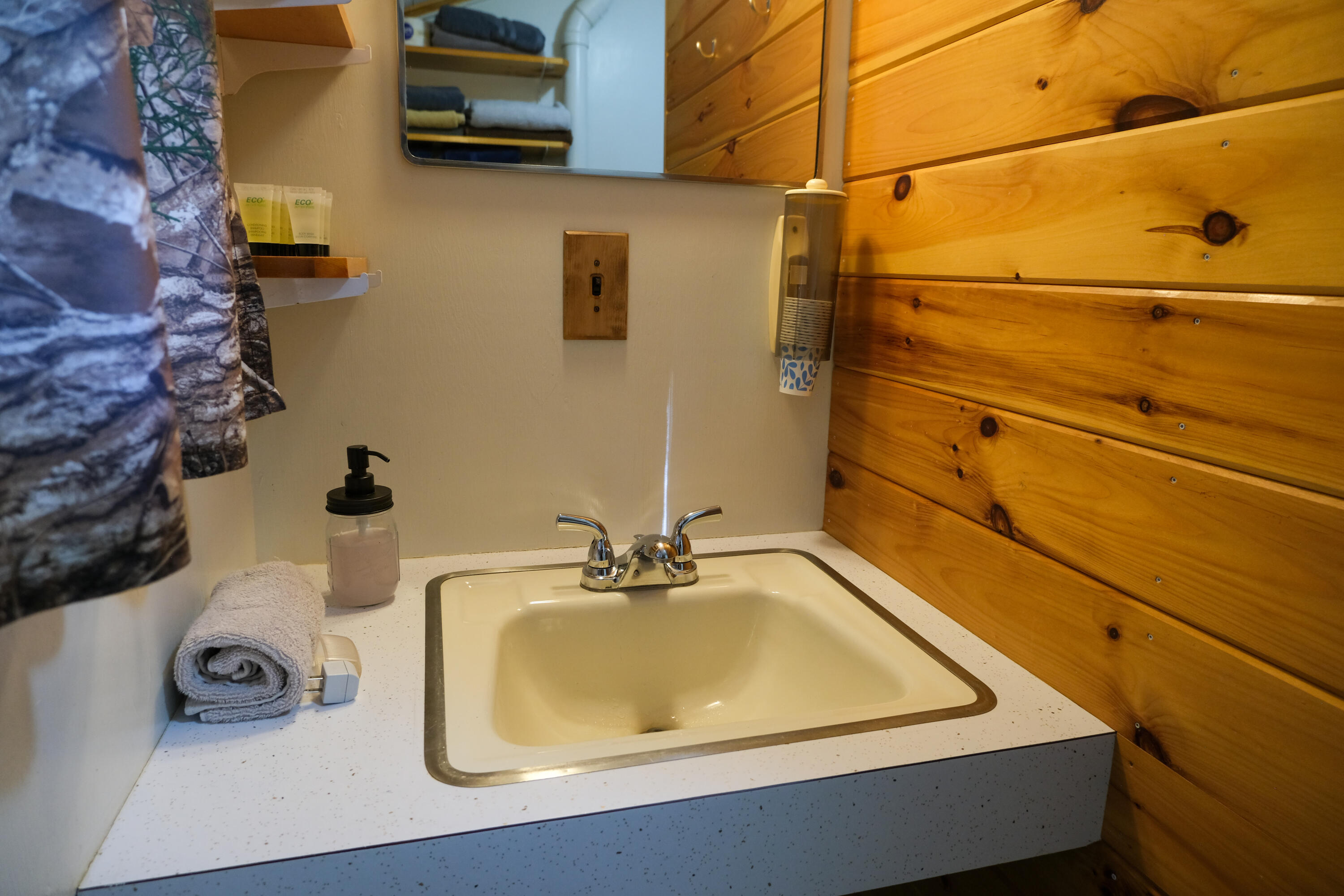 main property photo 78