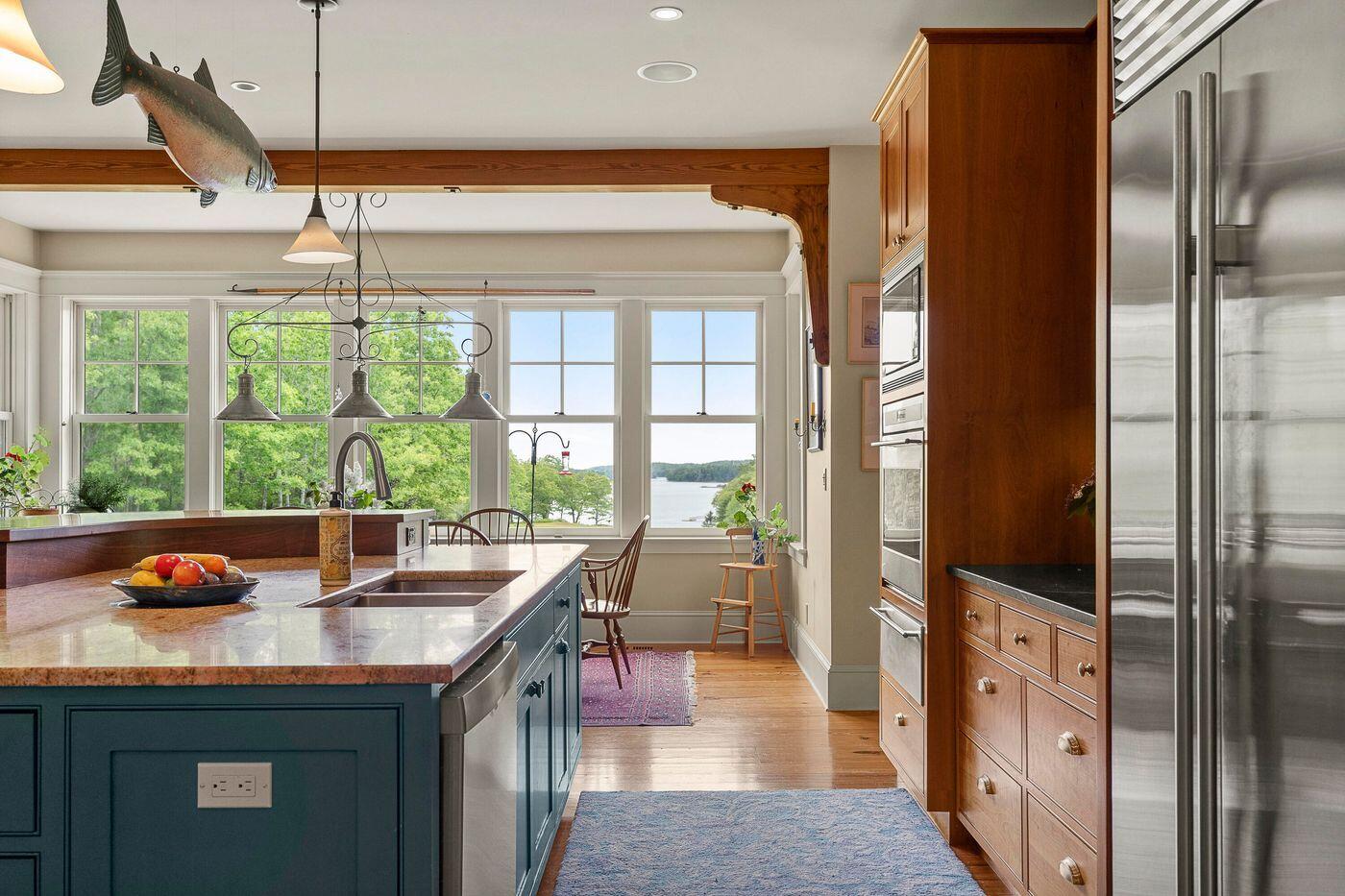 main property photo 16