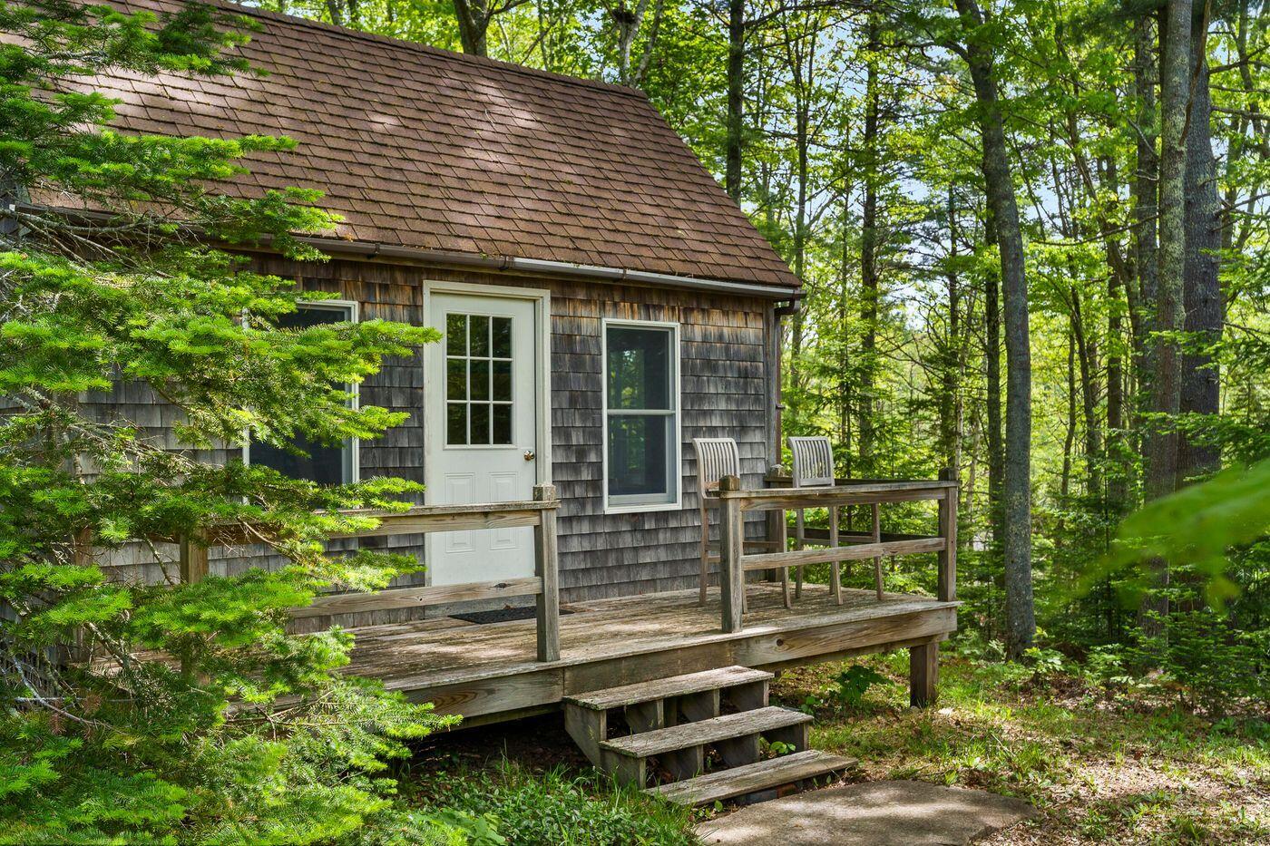 main property photo 43