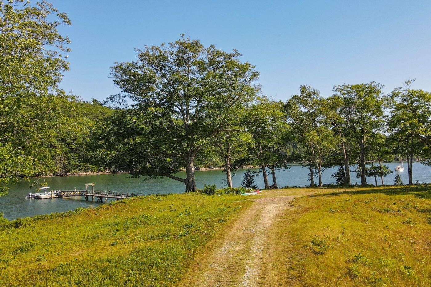 main property photo 48