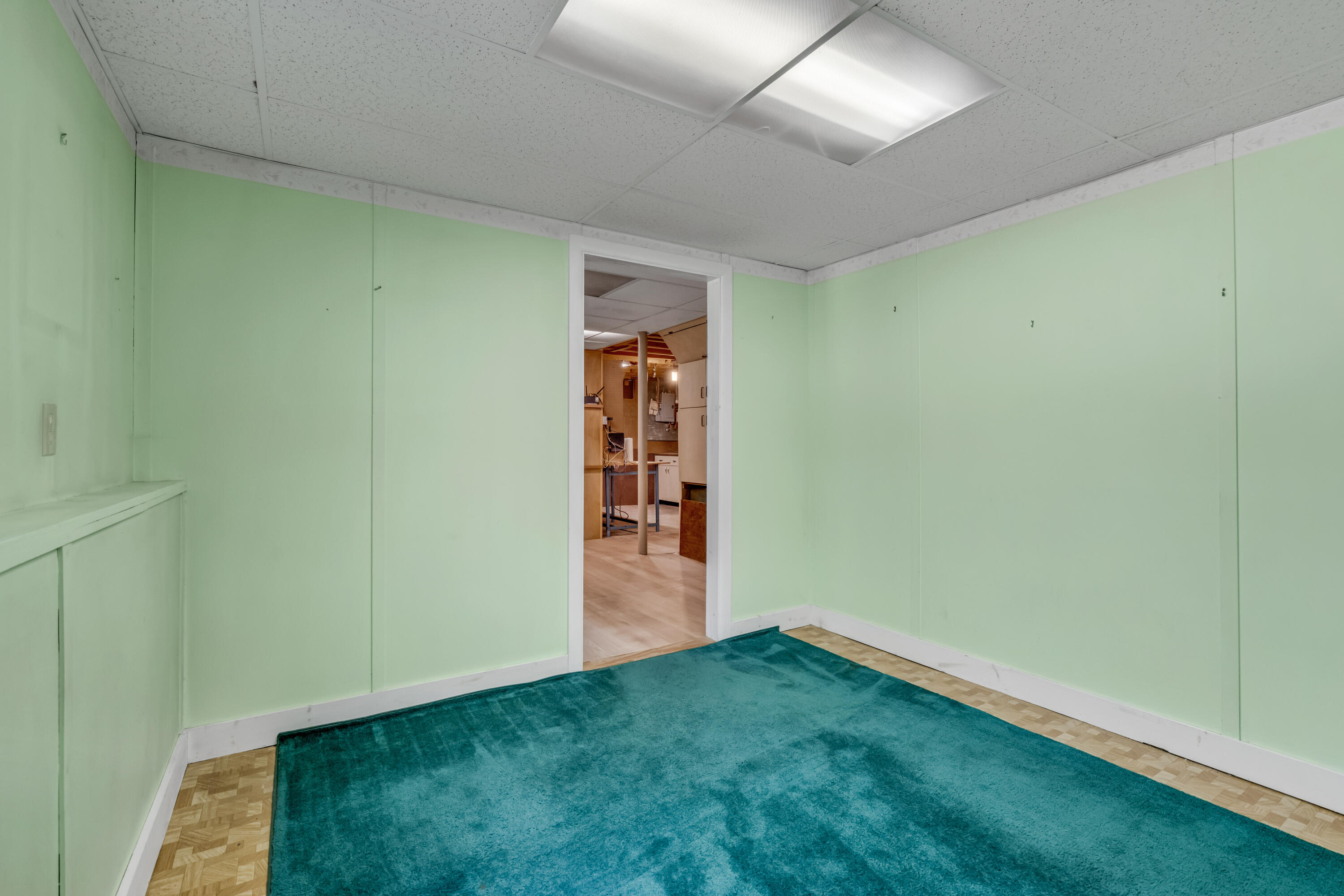 main property photo 40