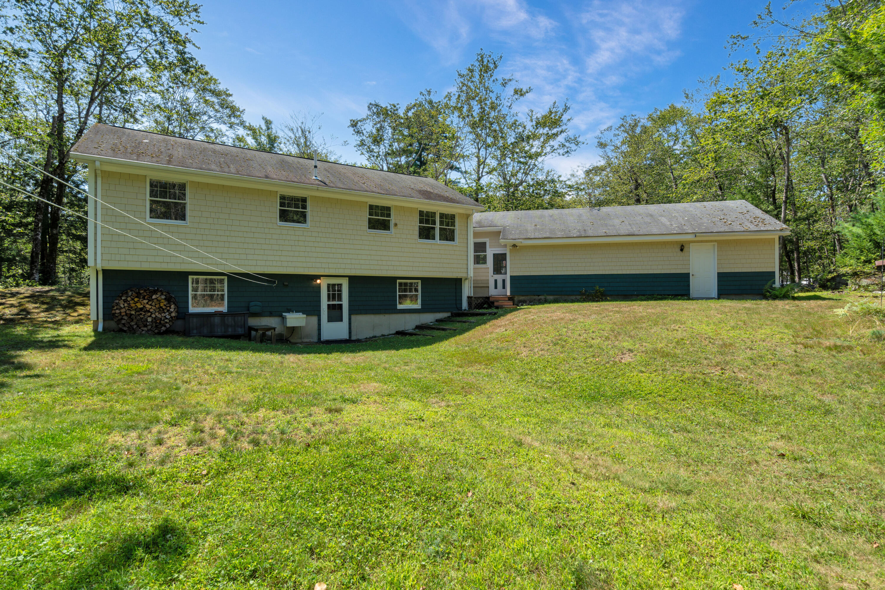 main property photo 51