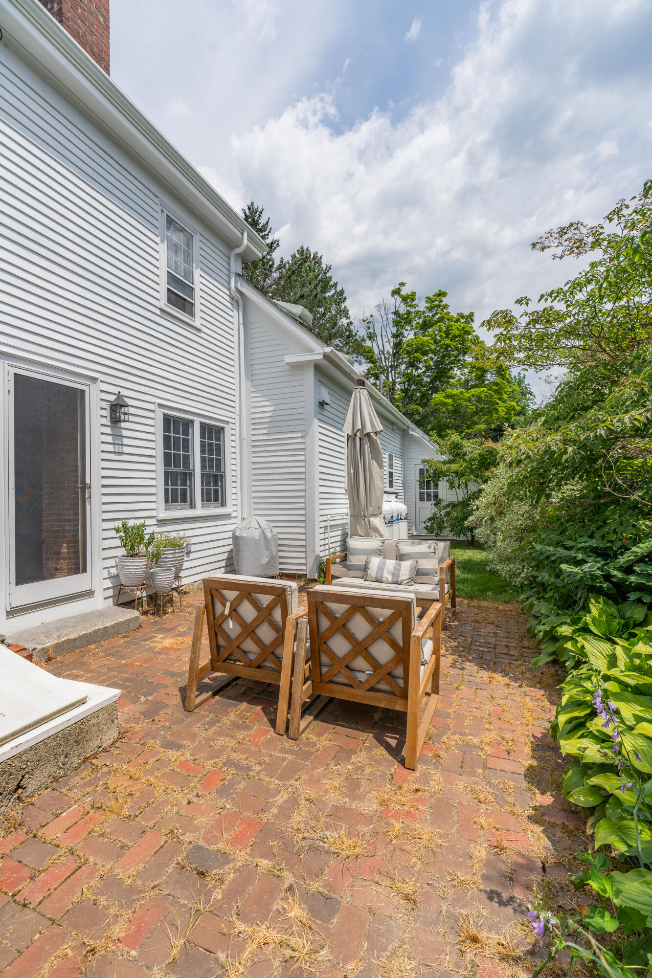 main property photo 110