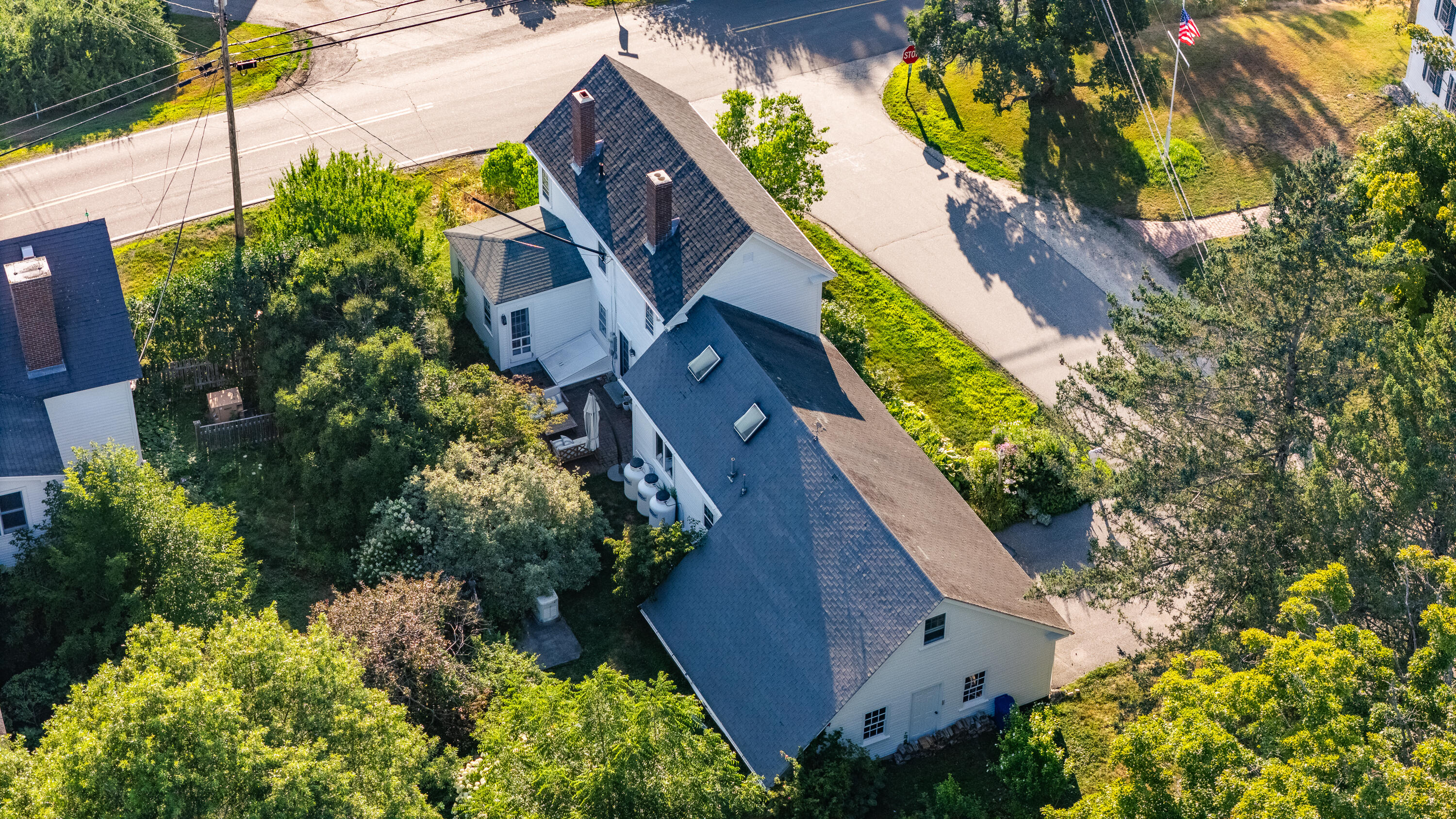 main property photo 137