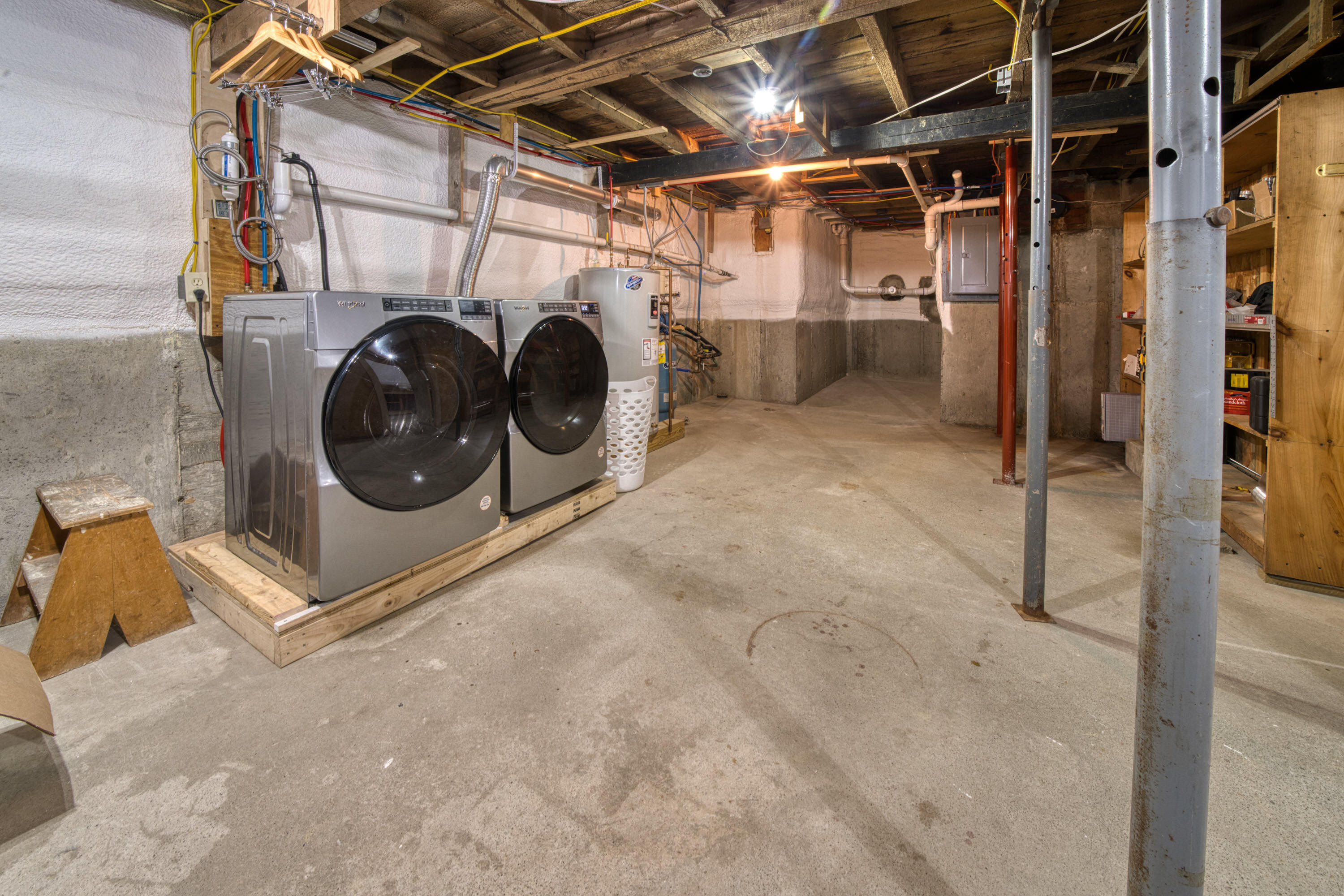 main property photo 37