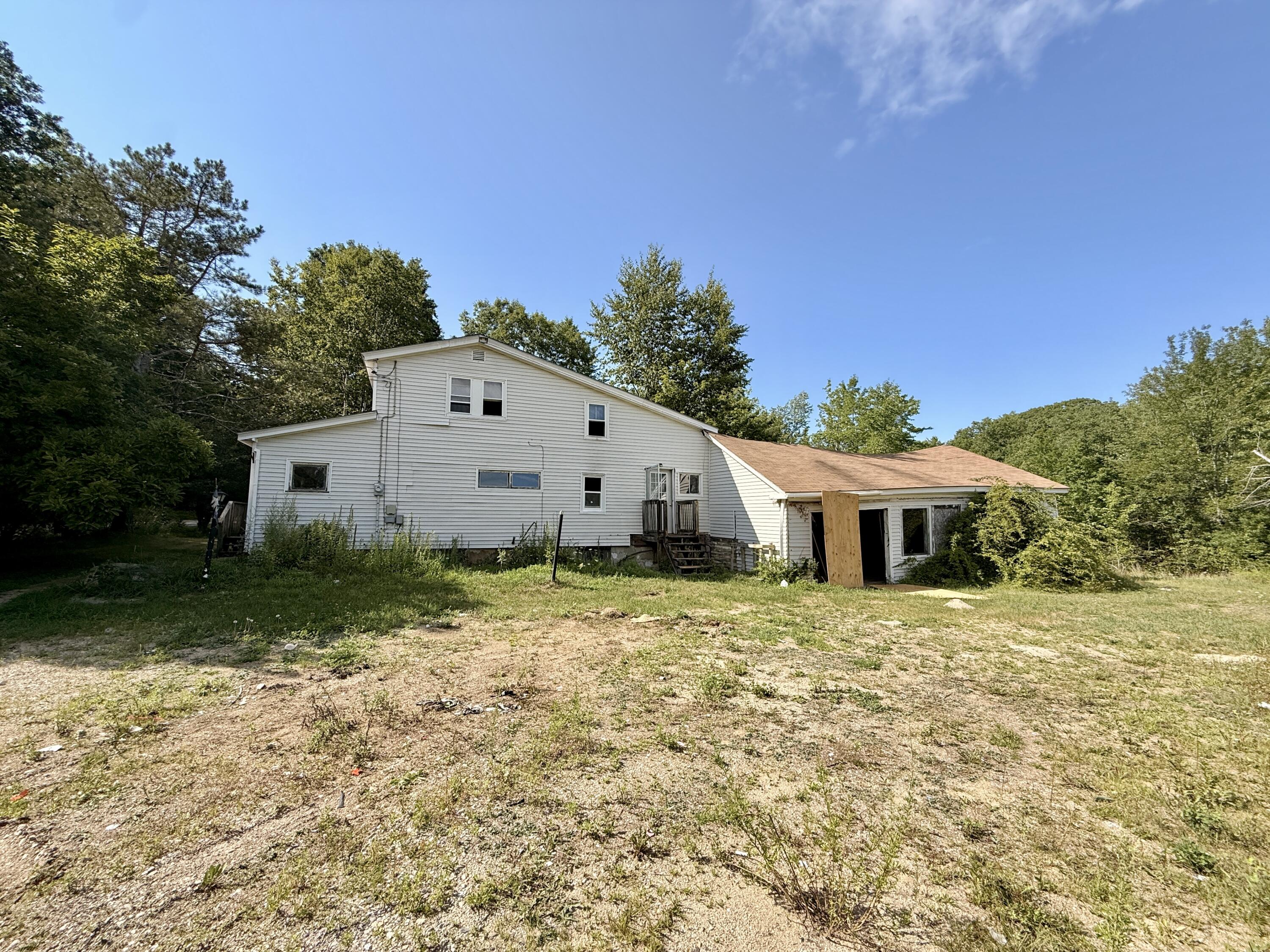 main property photo 32