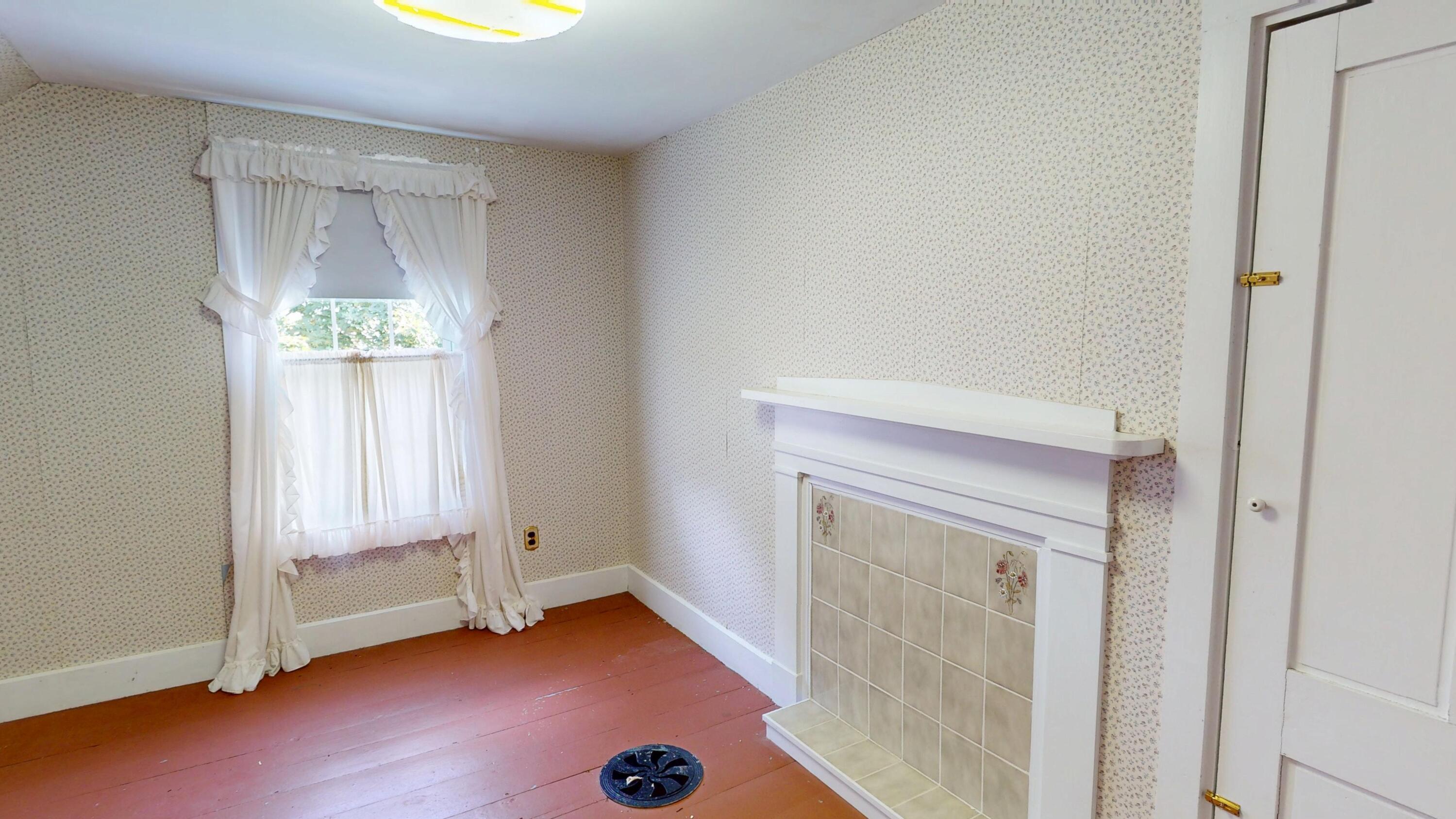 main property photo 59
