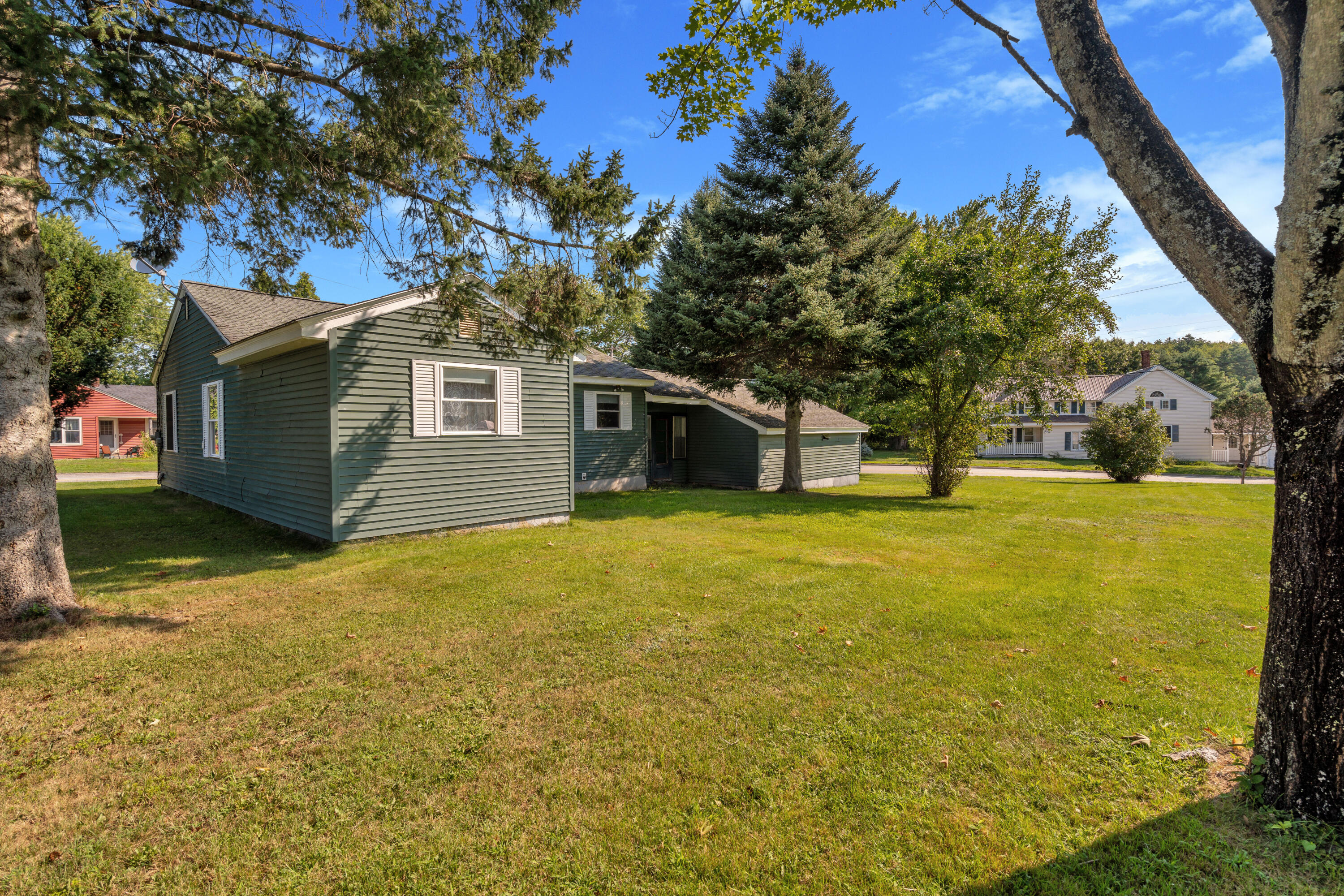 main property photo 44