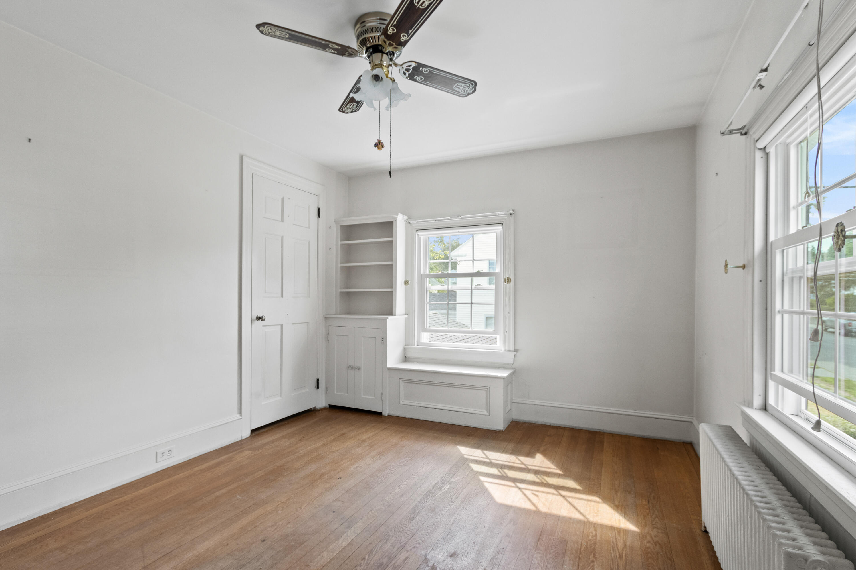 main property photo 76