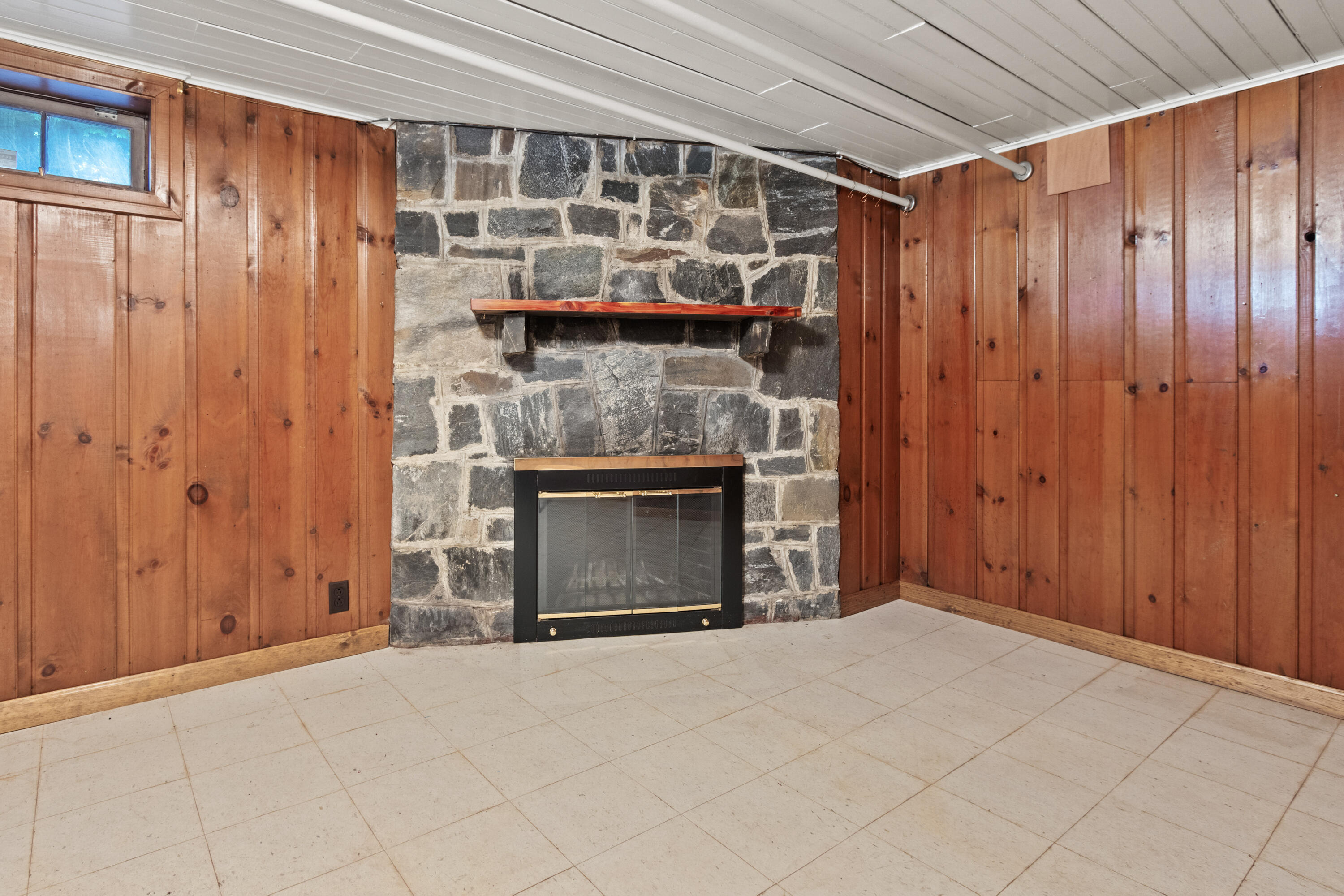 main property photo 82